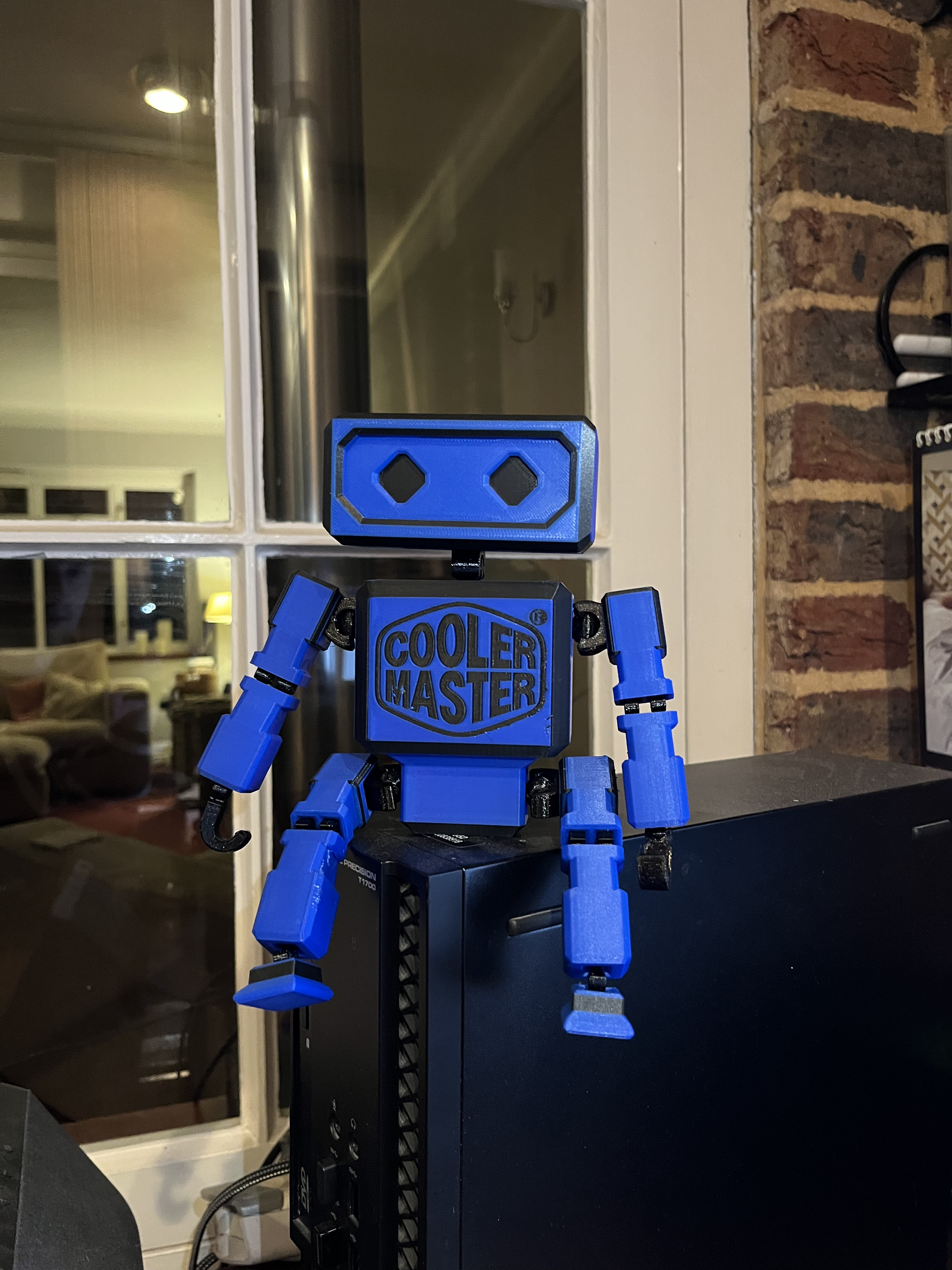 Cooler Buddy V1 - The Robotic Computer Helper
