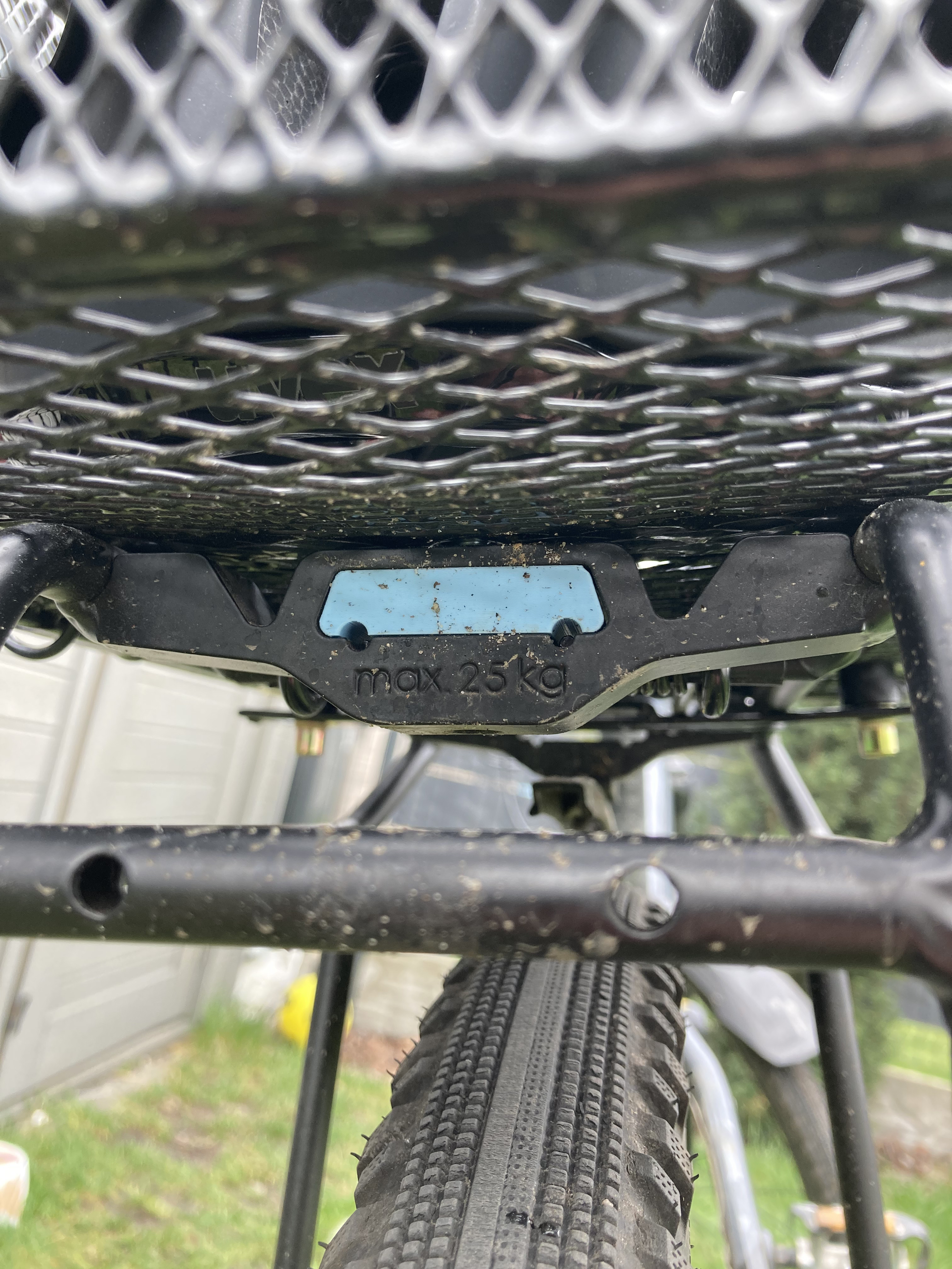 Cube Acid Rilink rear carrier M6 nut adapter