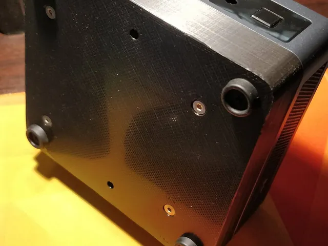 NUC 10i7FNK 2.5" SSD Expansion Chassis