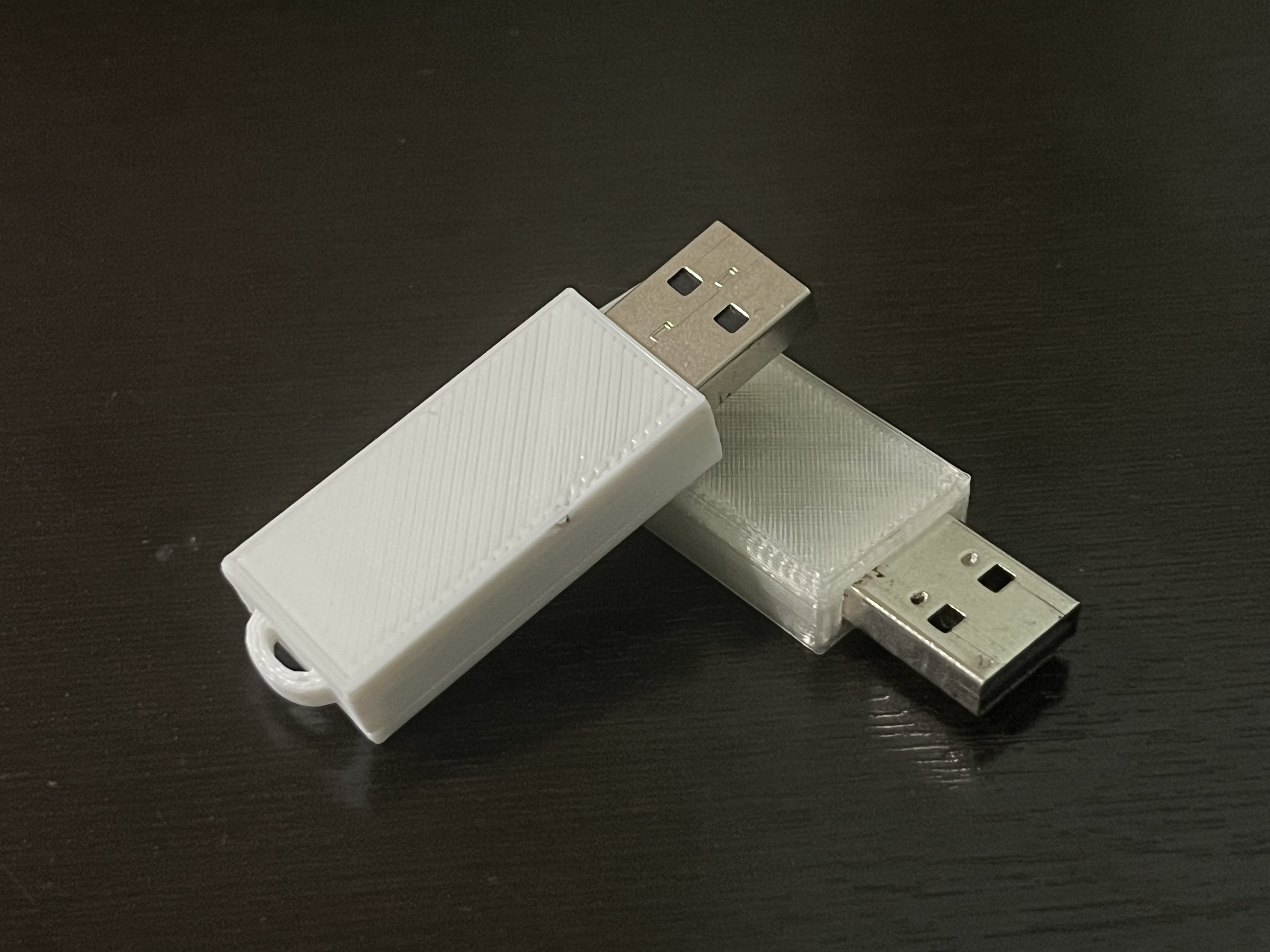 Simplistic USB Thumb Drive Case