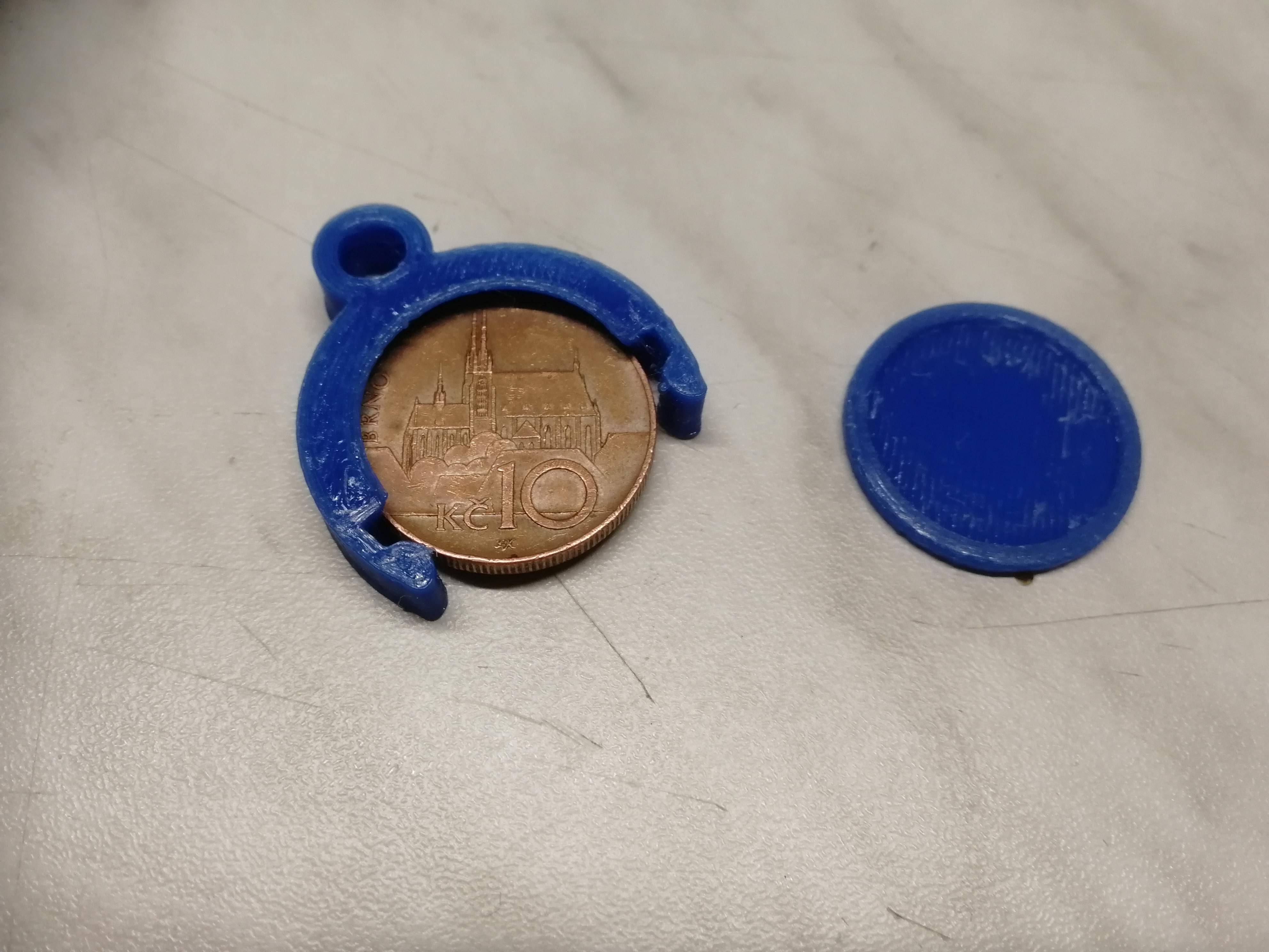 Žeton do nákupního košíku s přívěskem / Shopping cart token with pendant