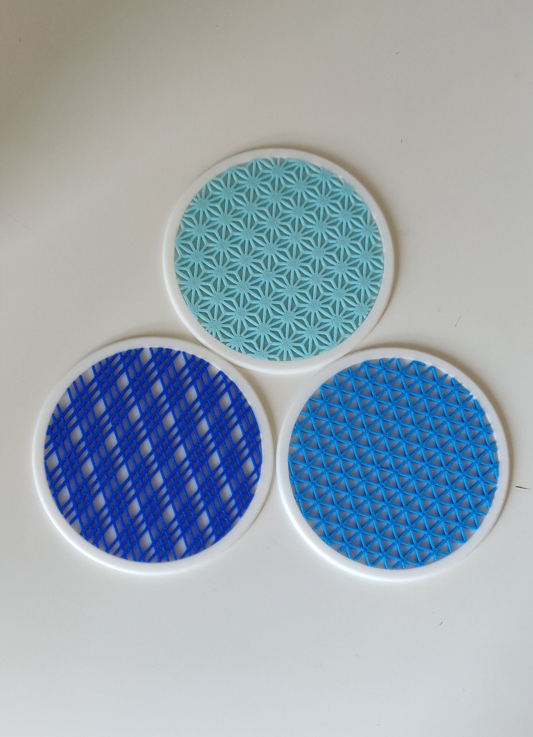 Kumiko Coaster by Concentric pieces for multicolor