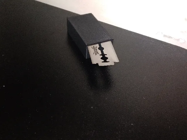 razor disposal fast printing