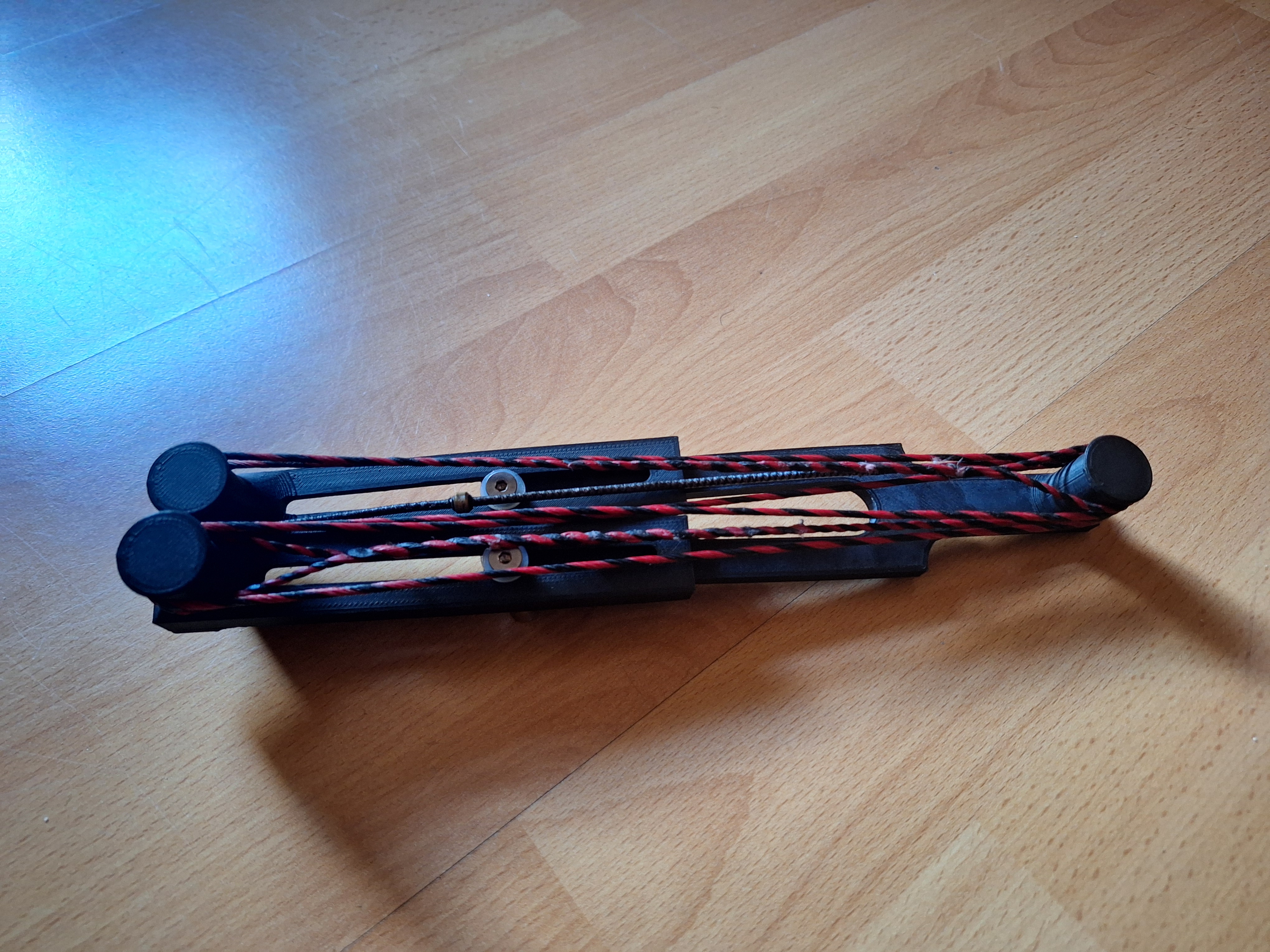 Bowstring Carrier