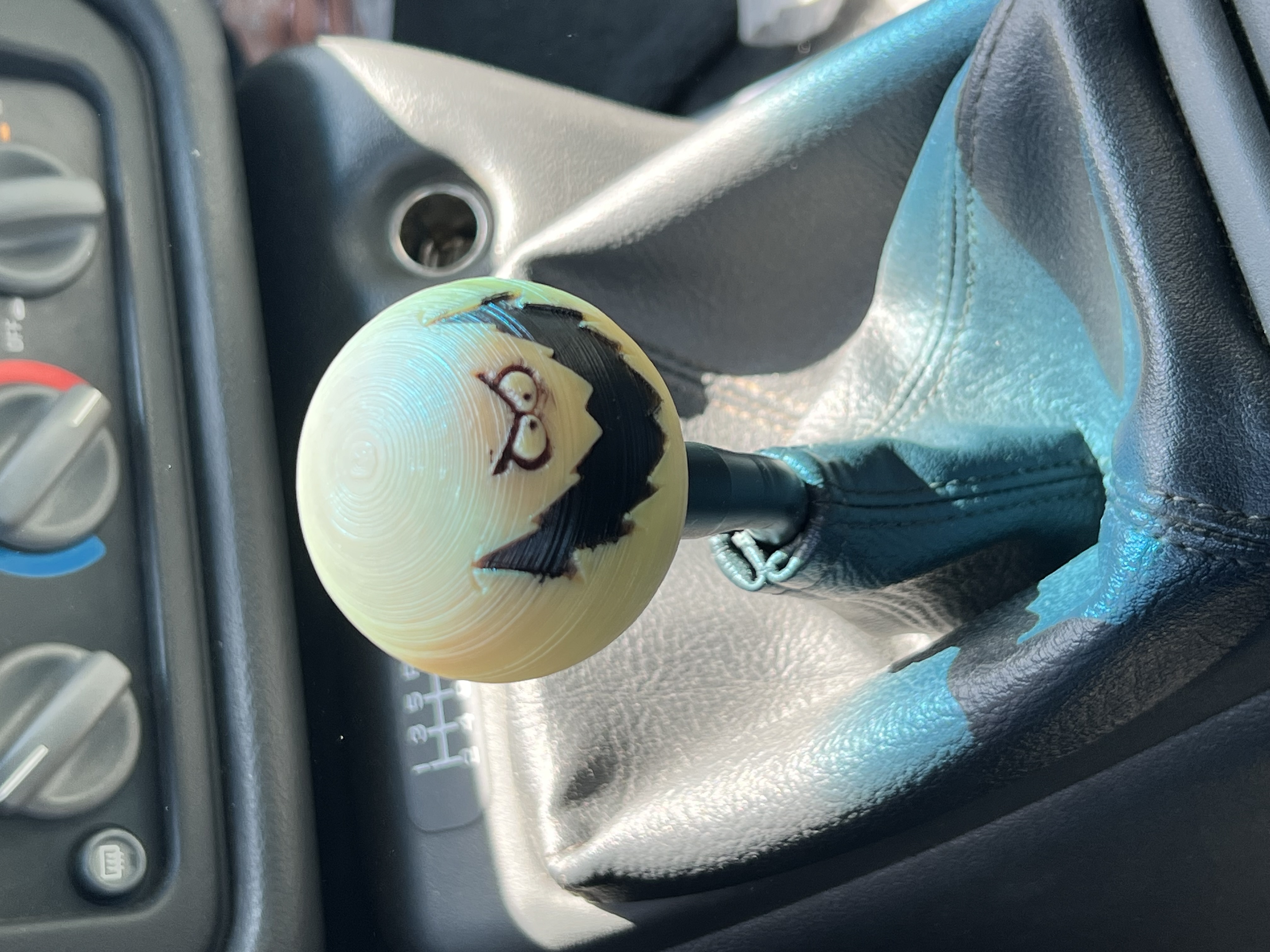Dirty bubble shift knob
