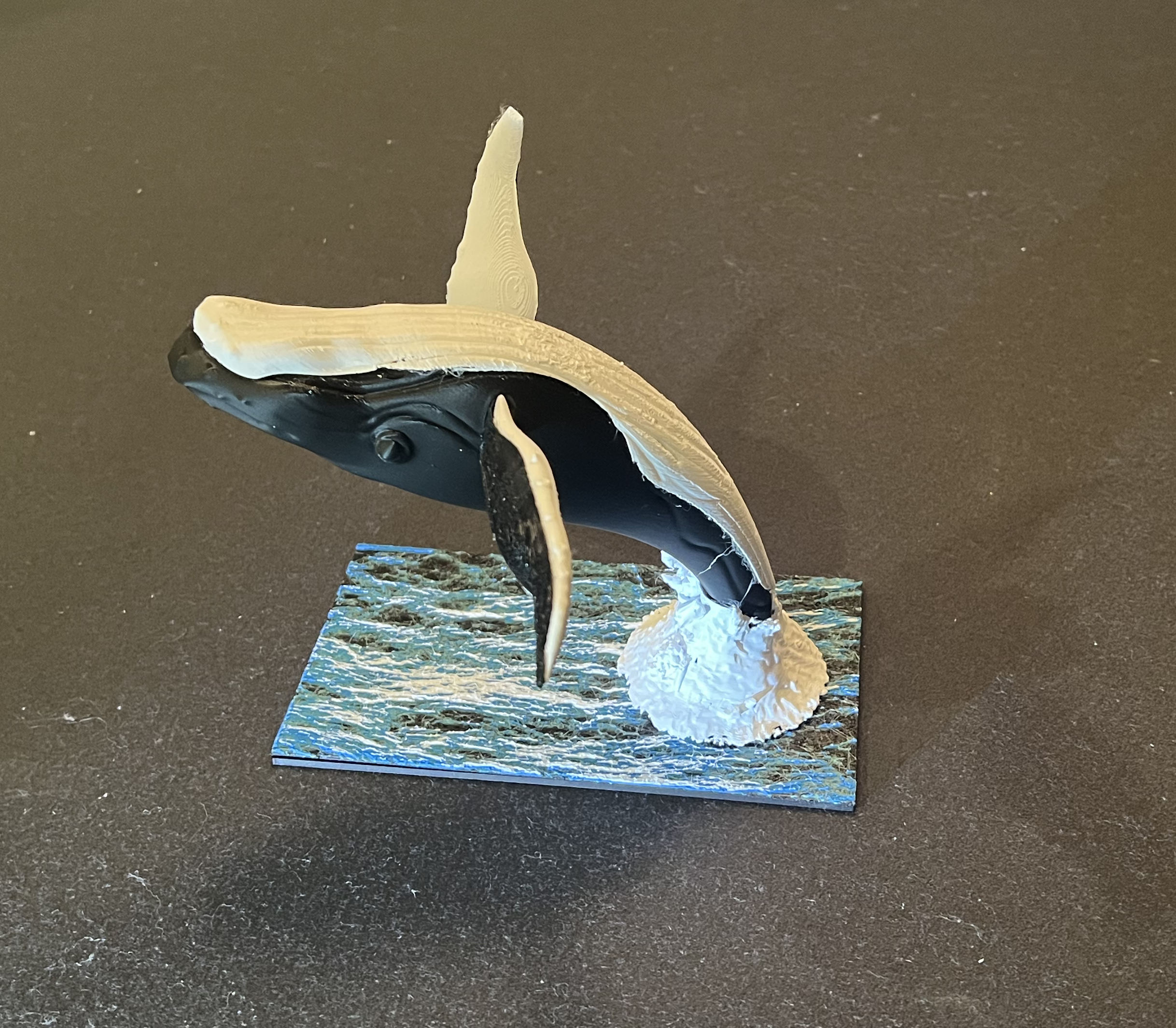 Miniatura 3 do modelo 3D Humpback Whale Breaching