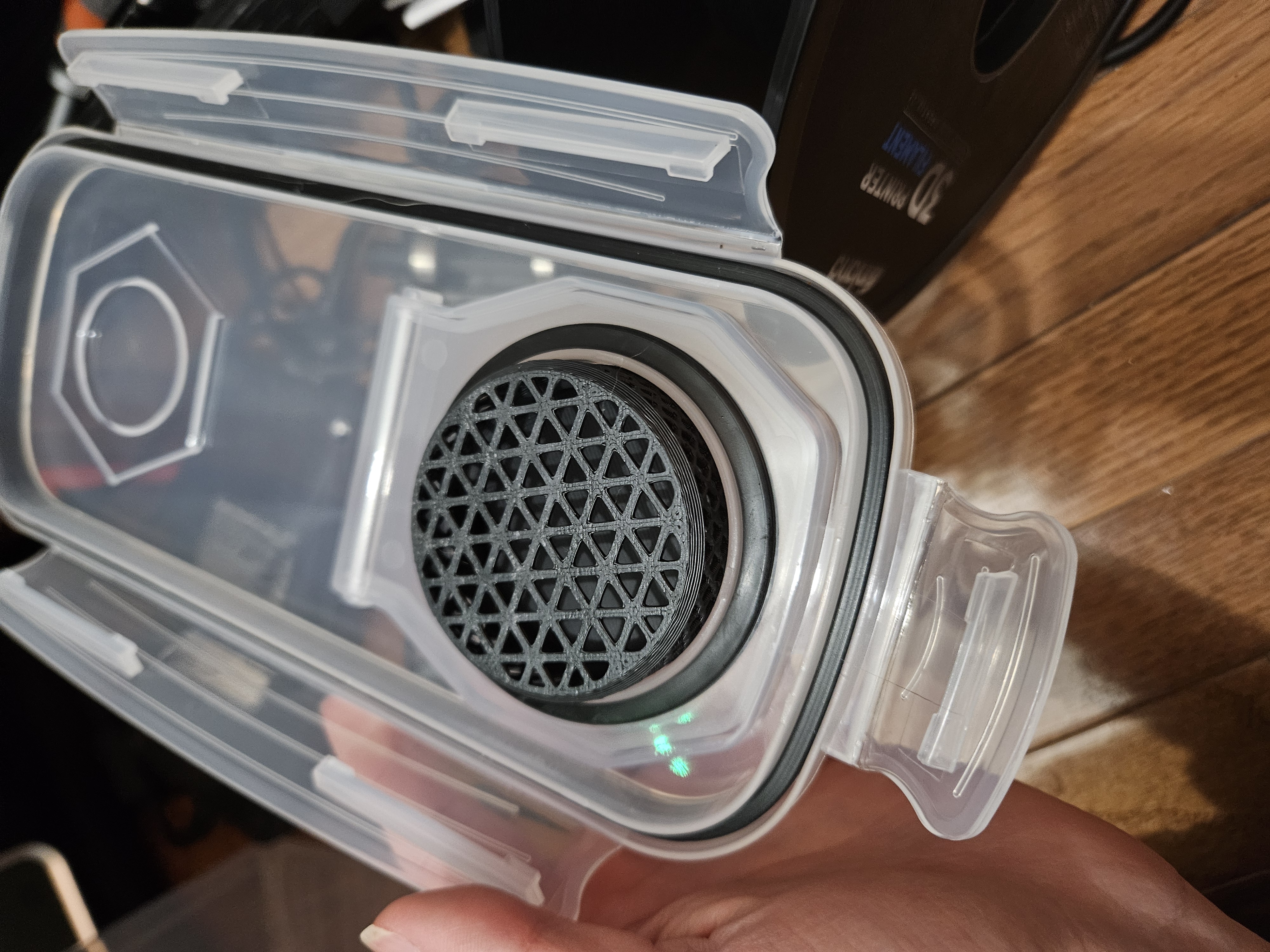 Standalone Desiccant Holder for Cereal Container Filament Drybox