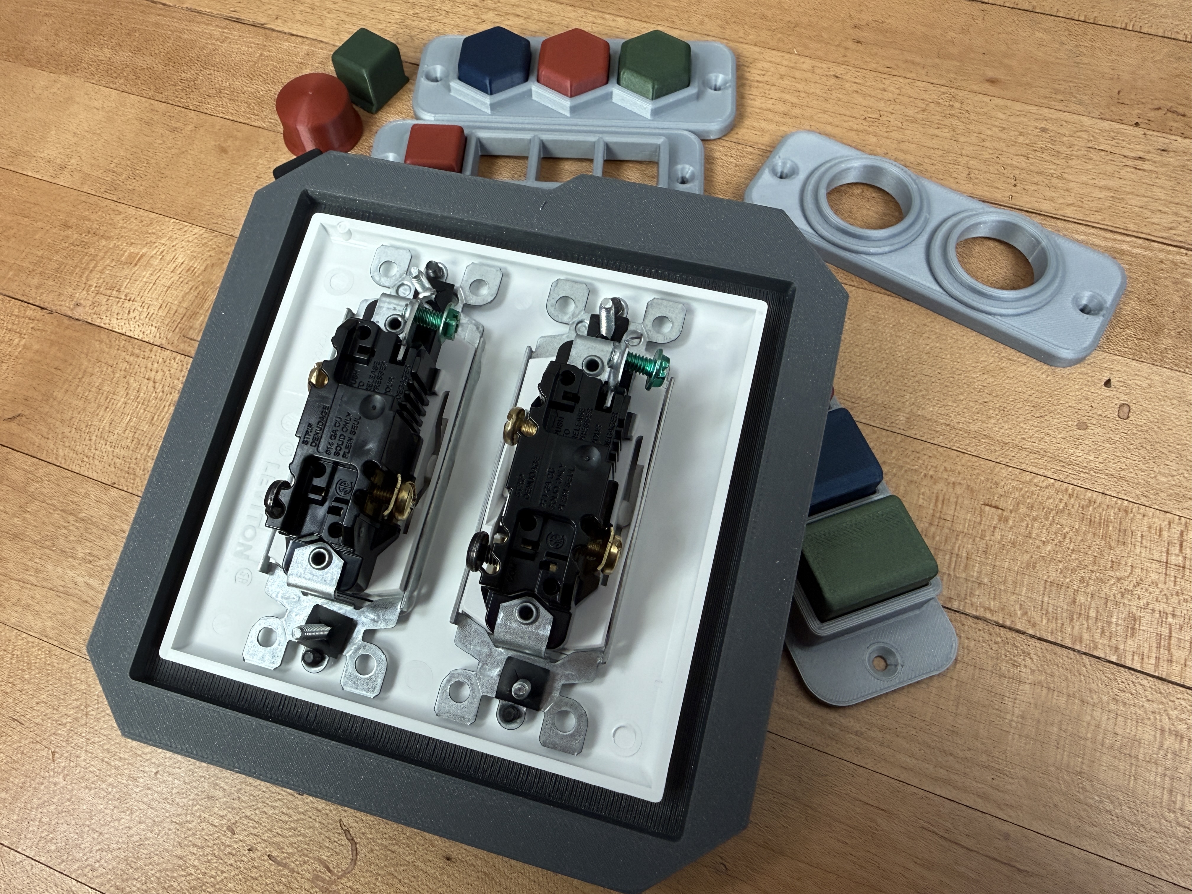 Push Button Switch Plate — thumbnail 2