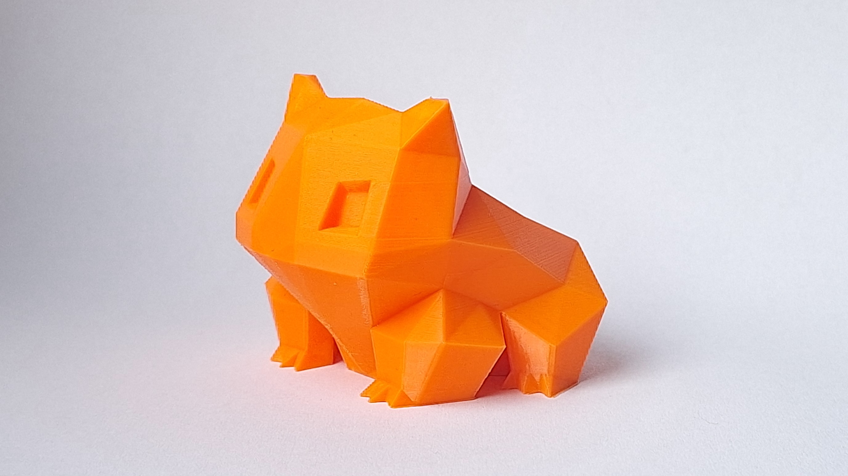 low-poly Bulbasaur (plain back)