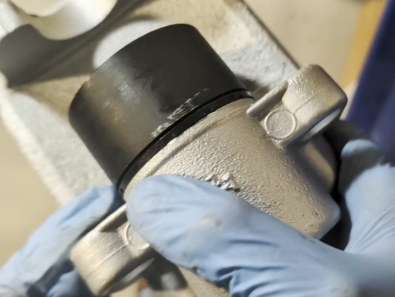 E39 Brakes Rear Caliper Seal Installer