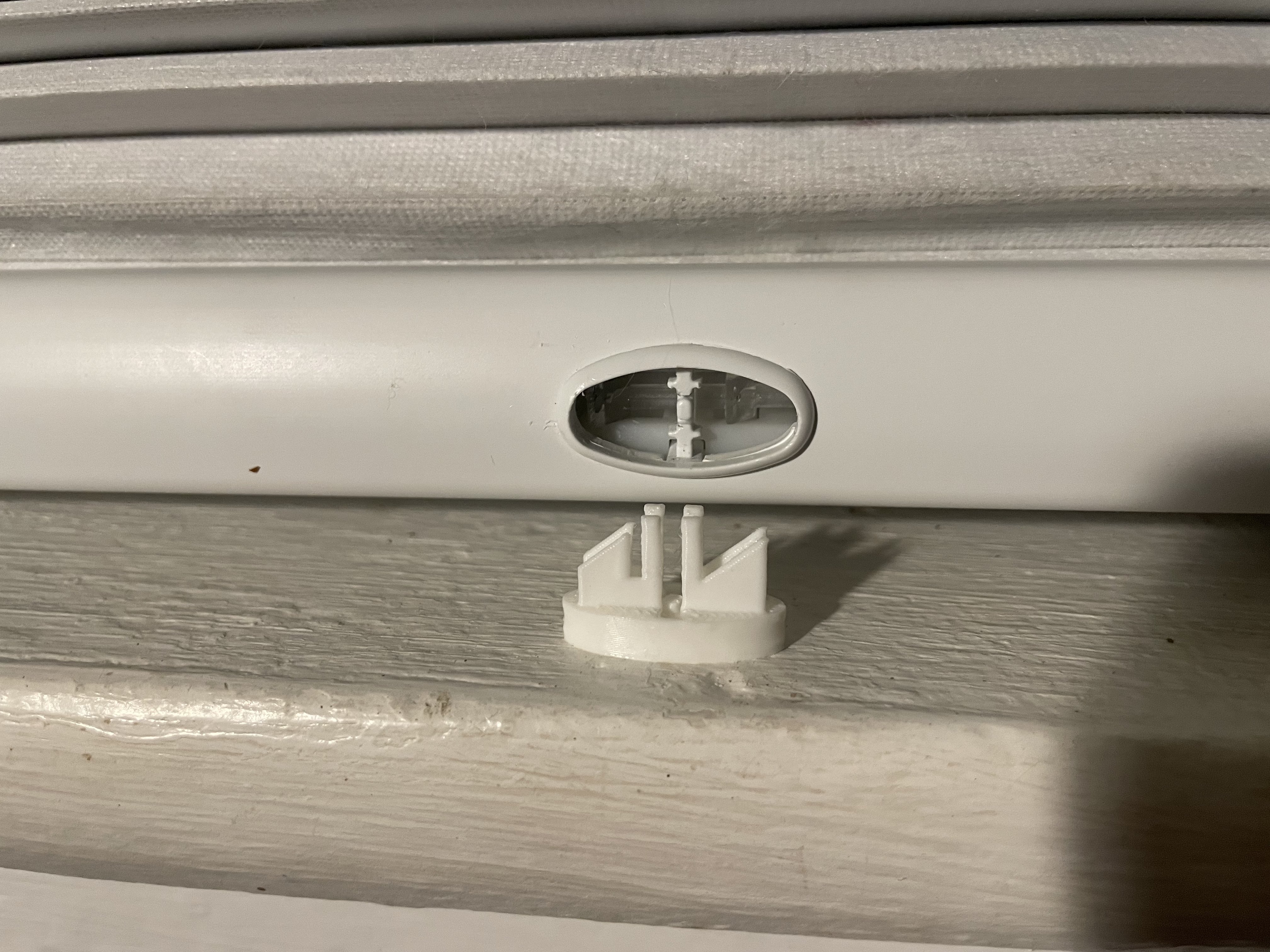 Levolor Cordless Cellular Shade Button — thumbnail 2