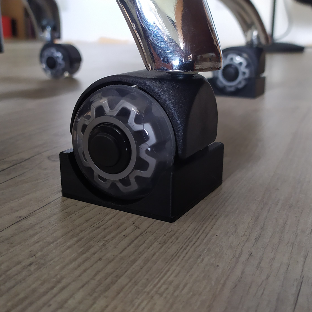 Miniatura 2 do modelo 3D WHEEL CHOCK