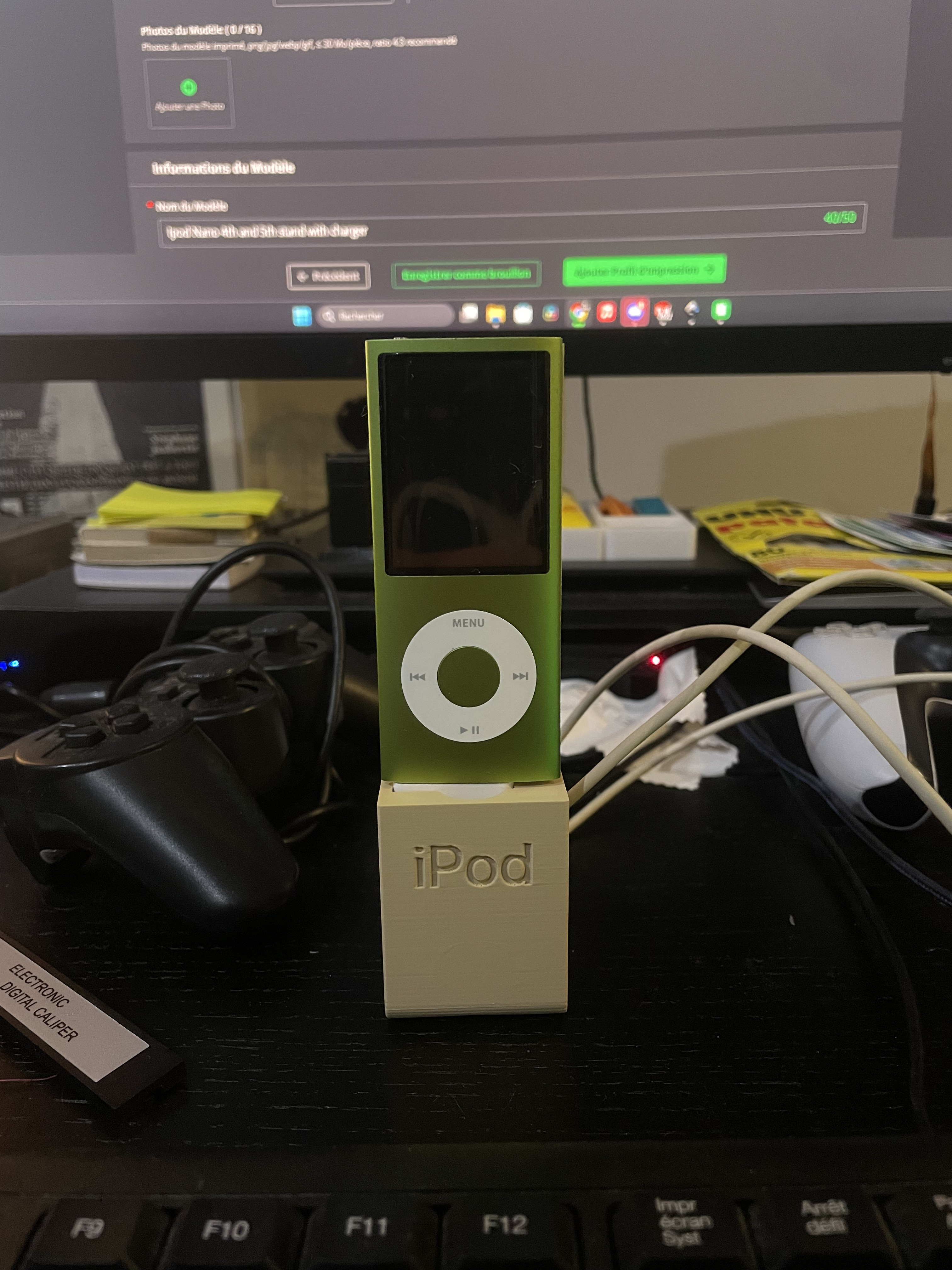iPod Nano 4th and 5th stand