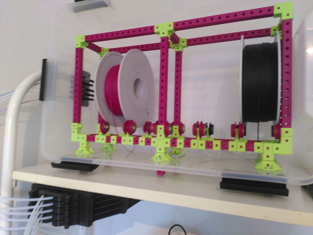 Homeracker Spool Holder