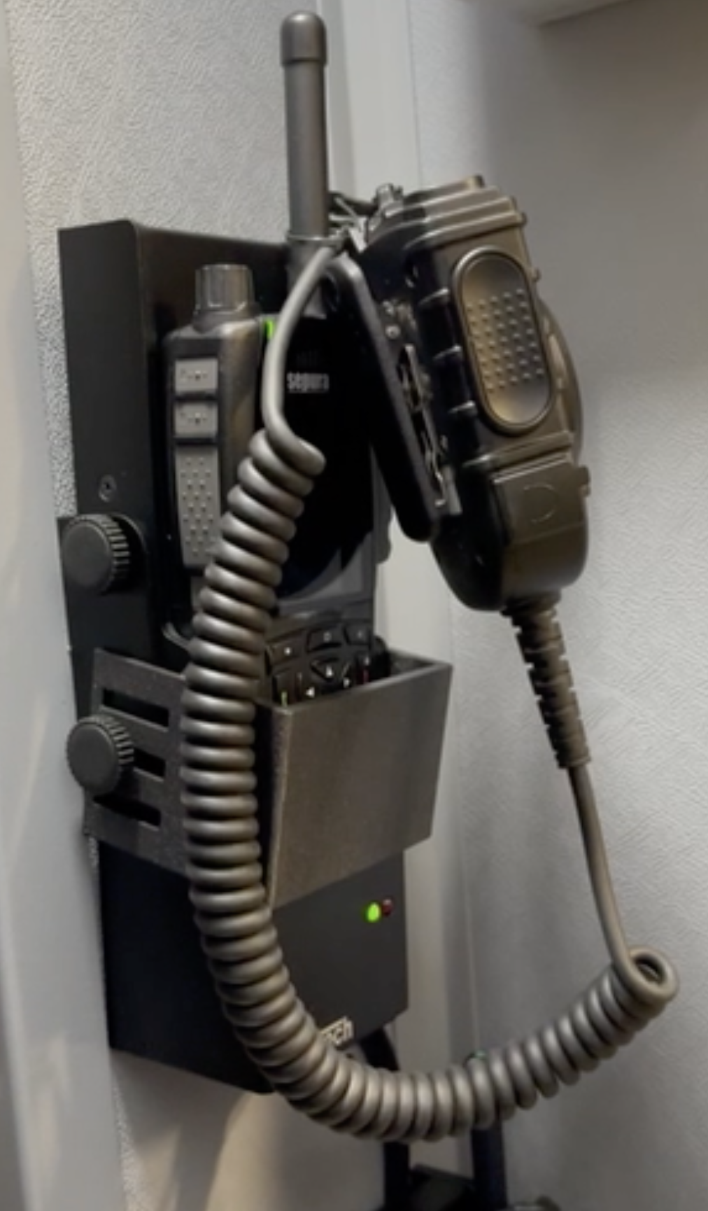 Funkgerätefangschutz WeTech Halterung