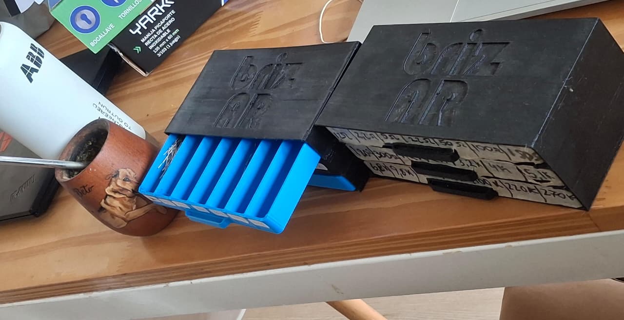 Resistor box