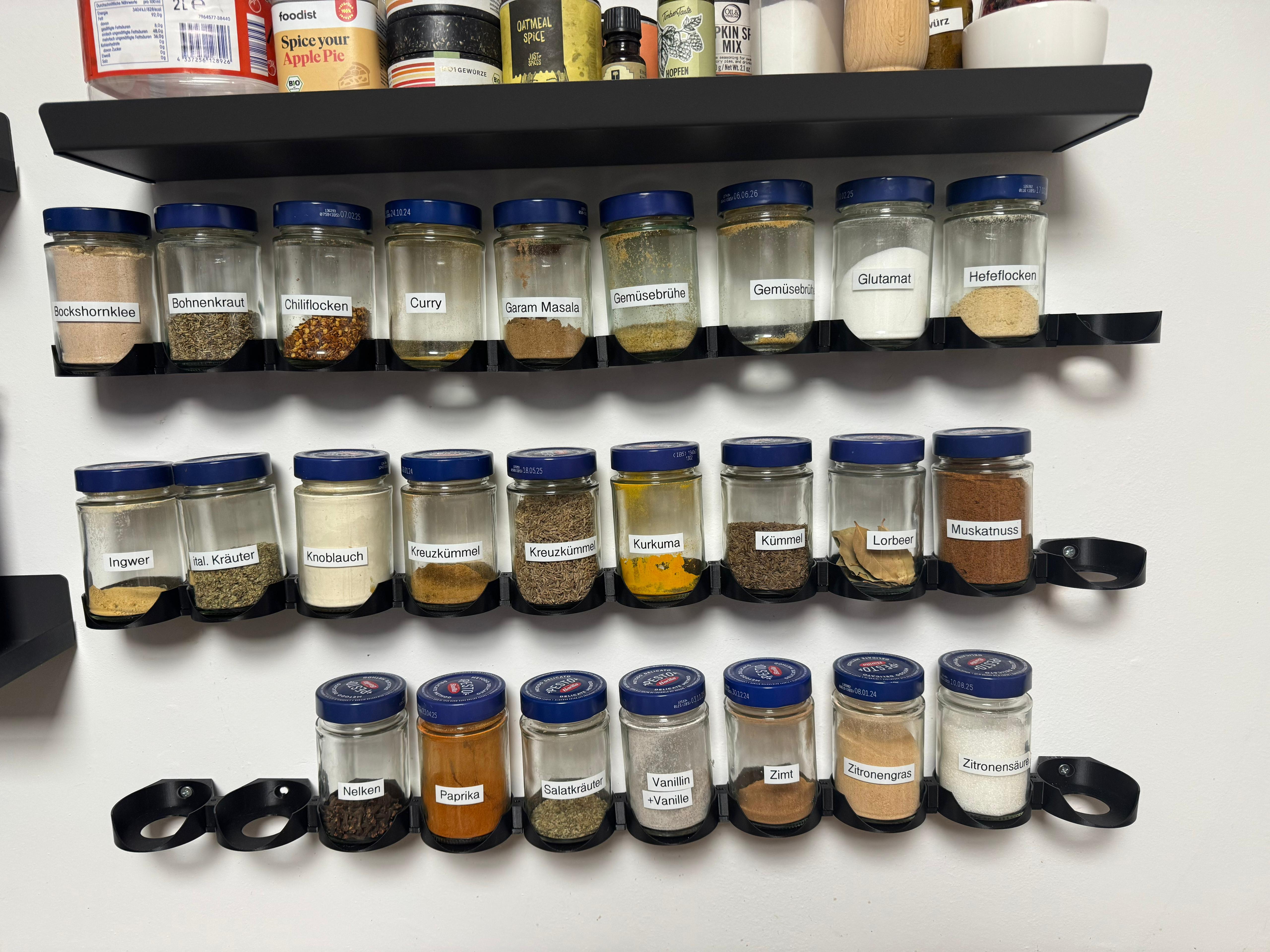 Modular round spice rack wall mount (parametrized)
