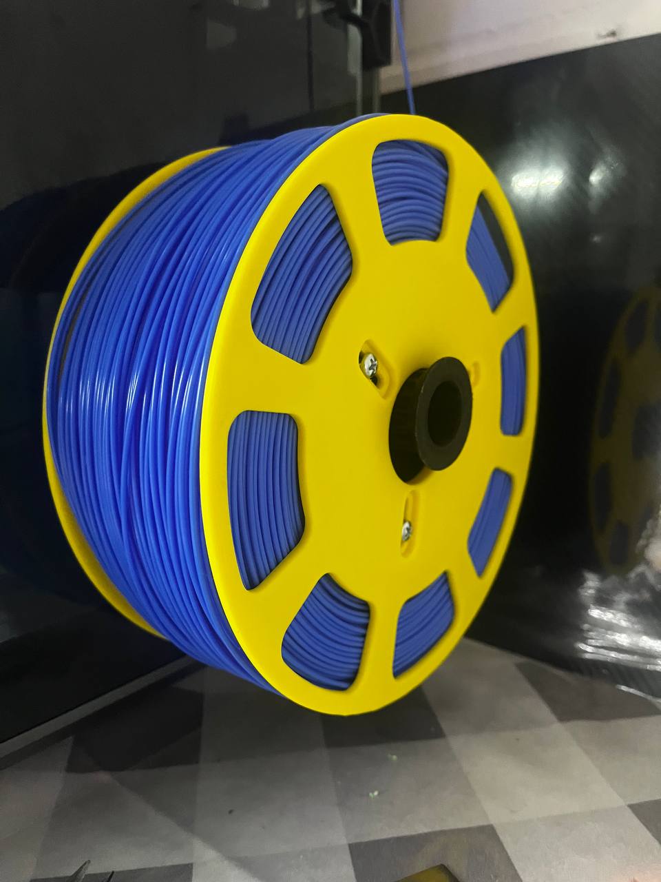 Collapsible coil for filament