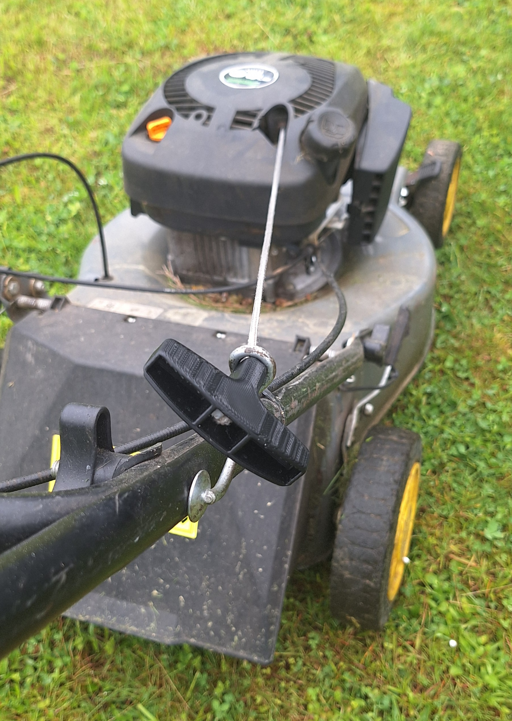 Miniatura 3 do modelo 3D Lawnmower pull start handle
