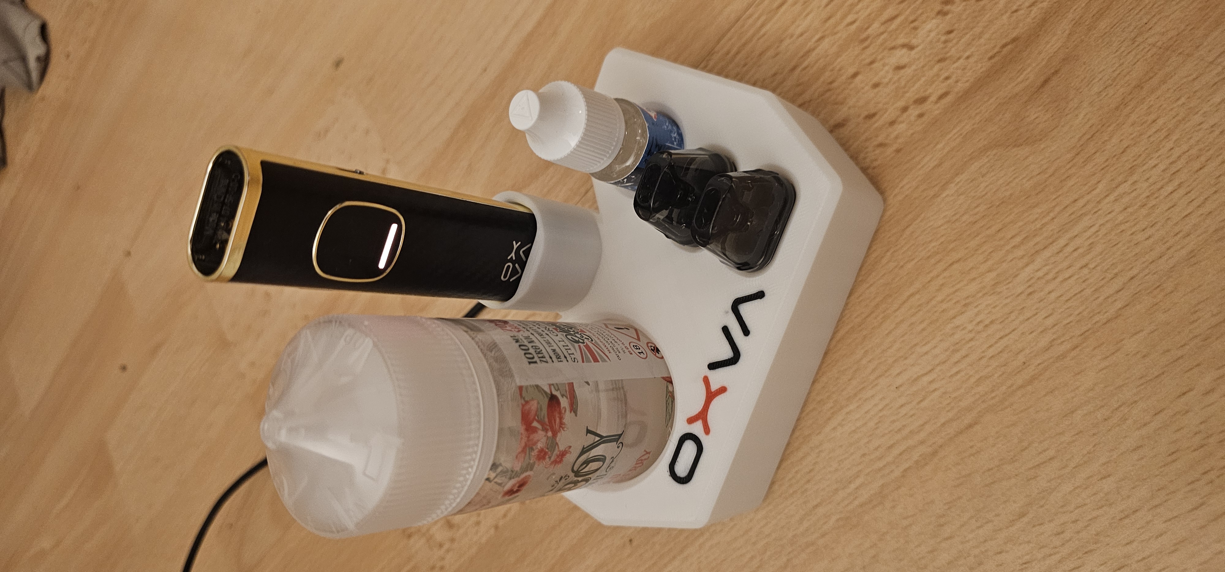 OXVA Xlim Pro Charging Stand