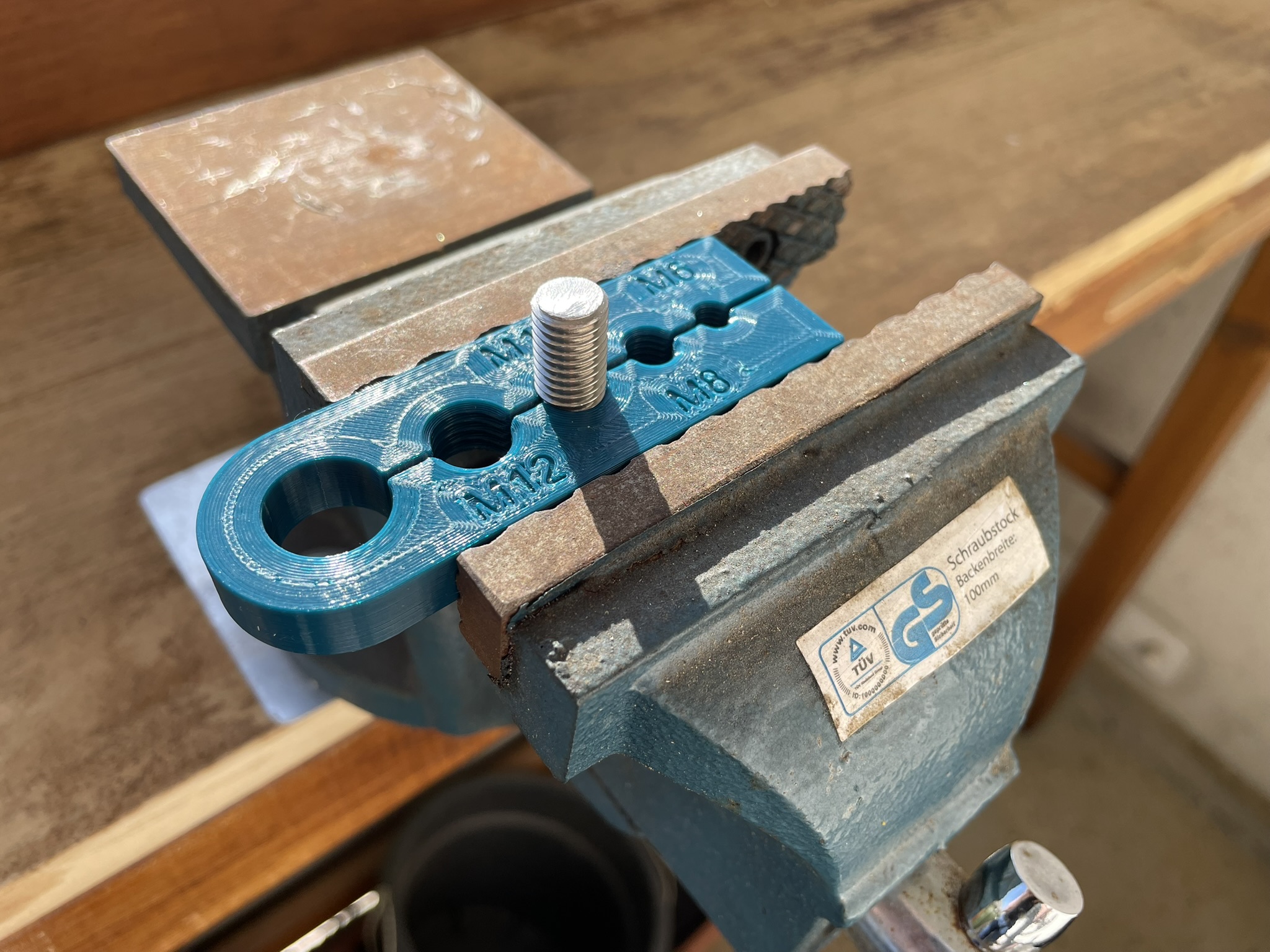 screw clamp metric / Schraubenspannklemme (version 2)
