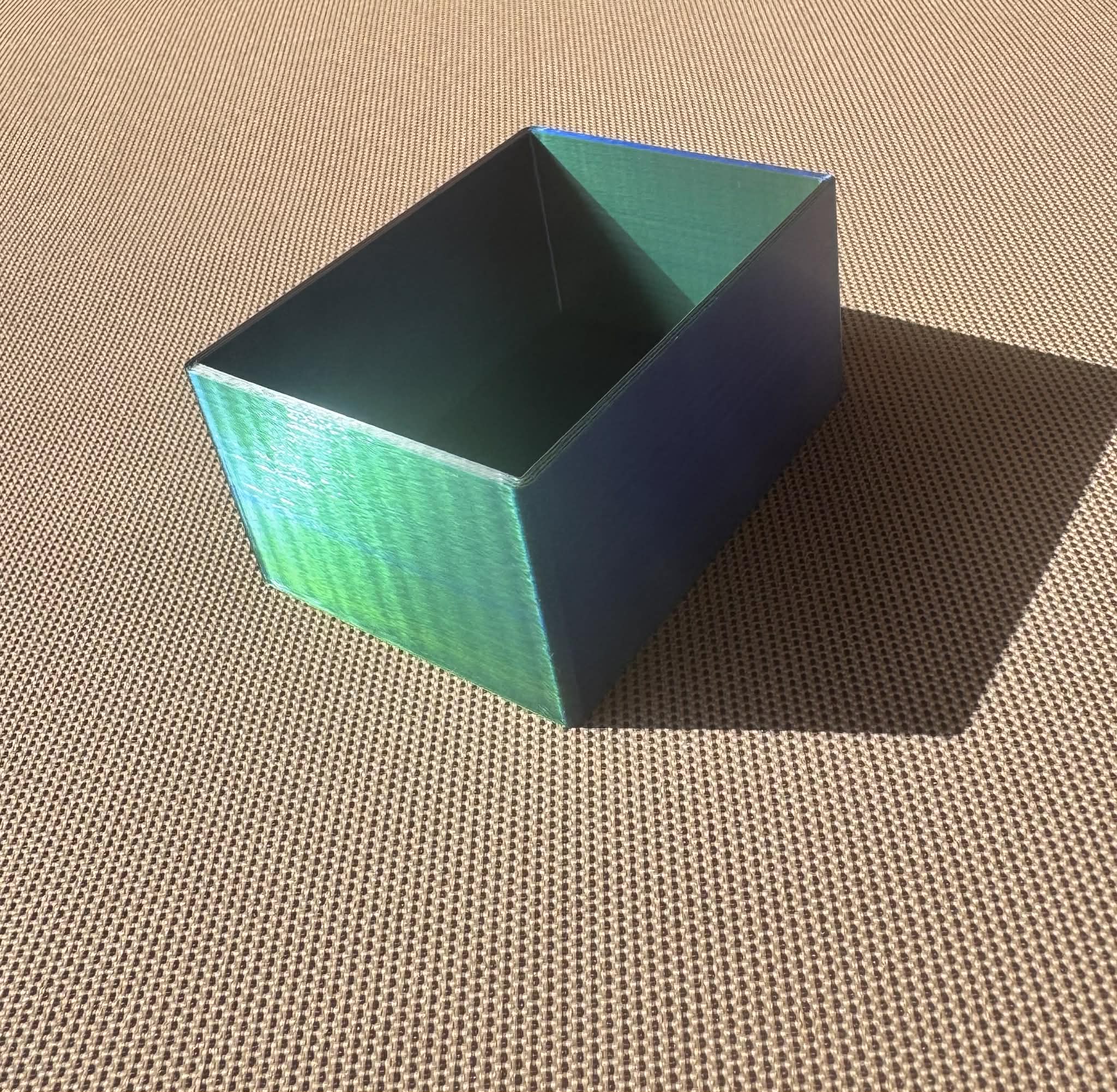 minimalistic box - no Support, easy print,fast print