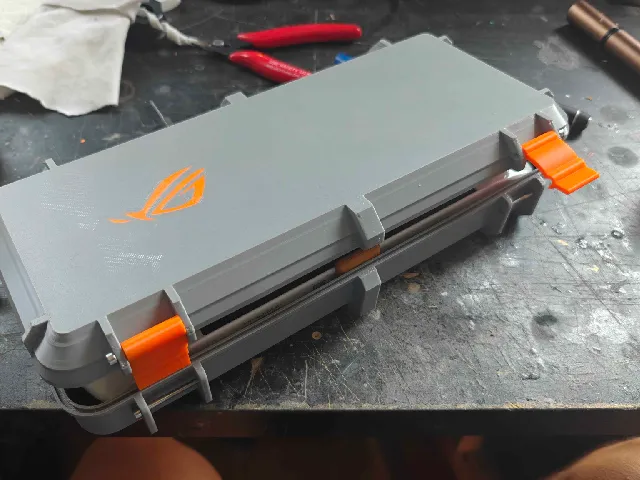 One part ROG ally Case for larger beds