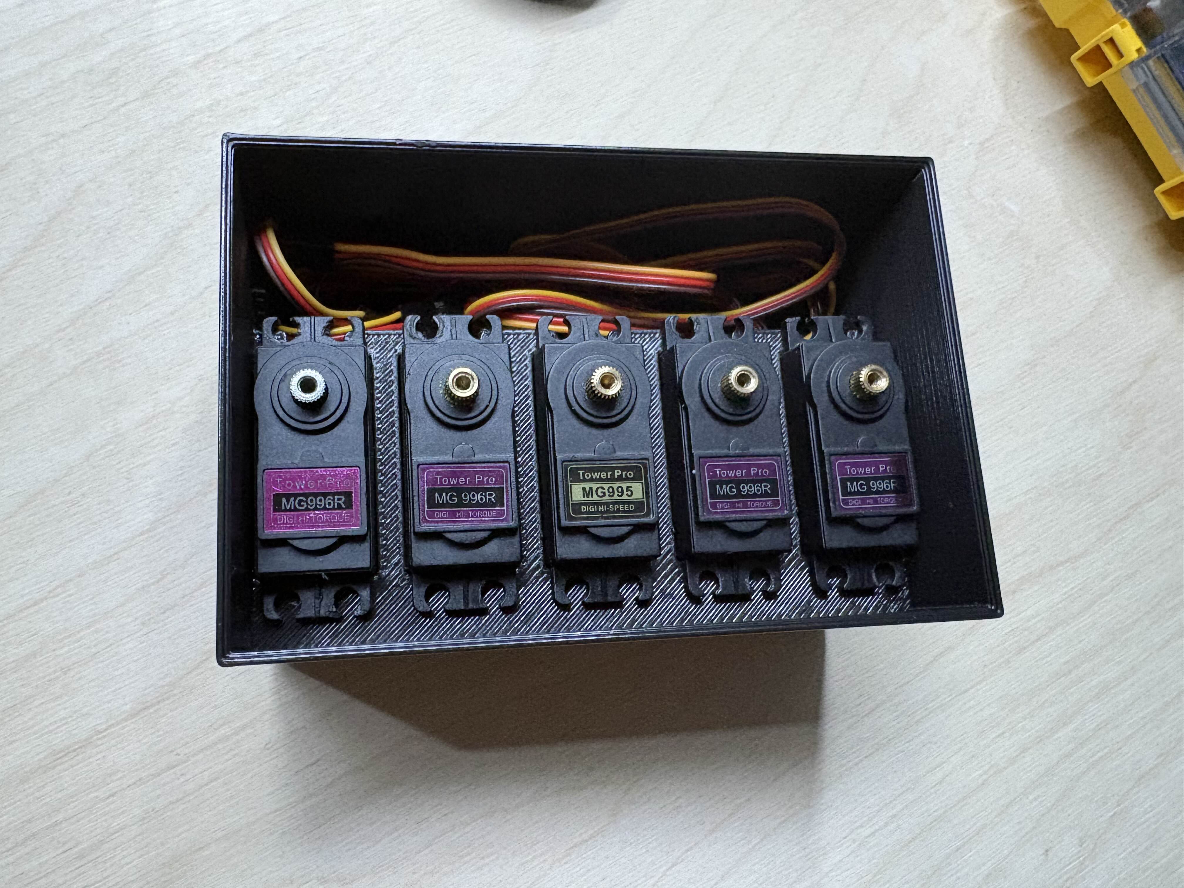 Gridfinity 3x2 5 standard size servo storage