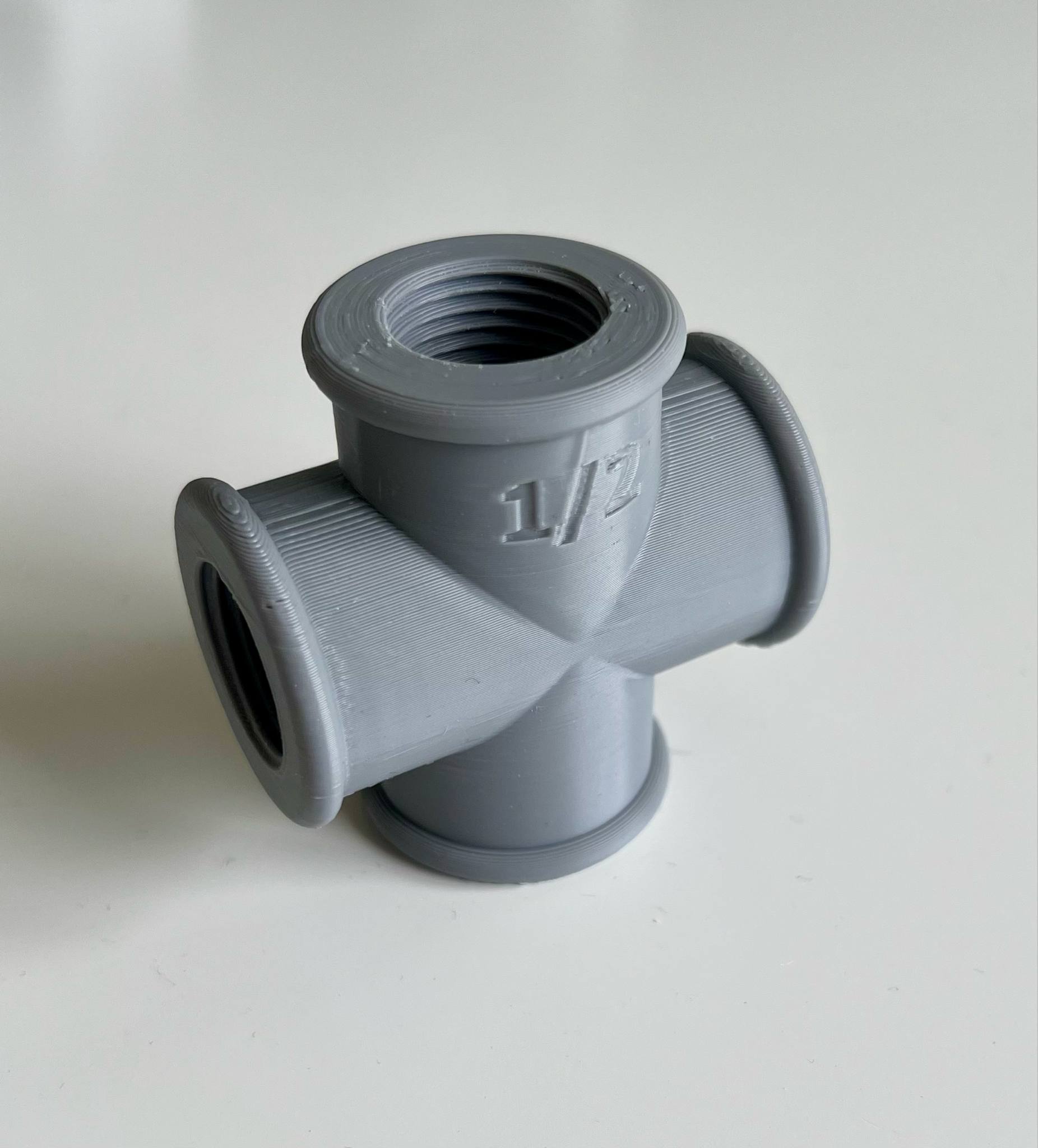 1/2" pipe cross connection