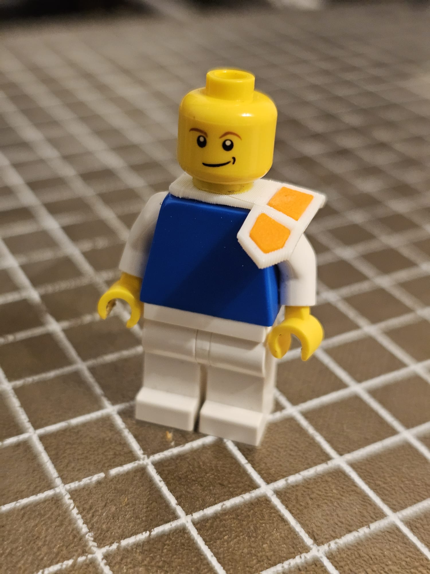 Lego Pauldron 3D printable NOW MULTICOLORED