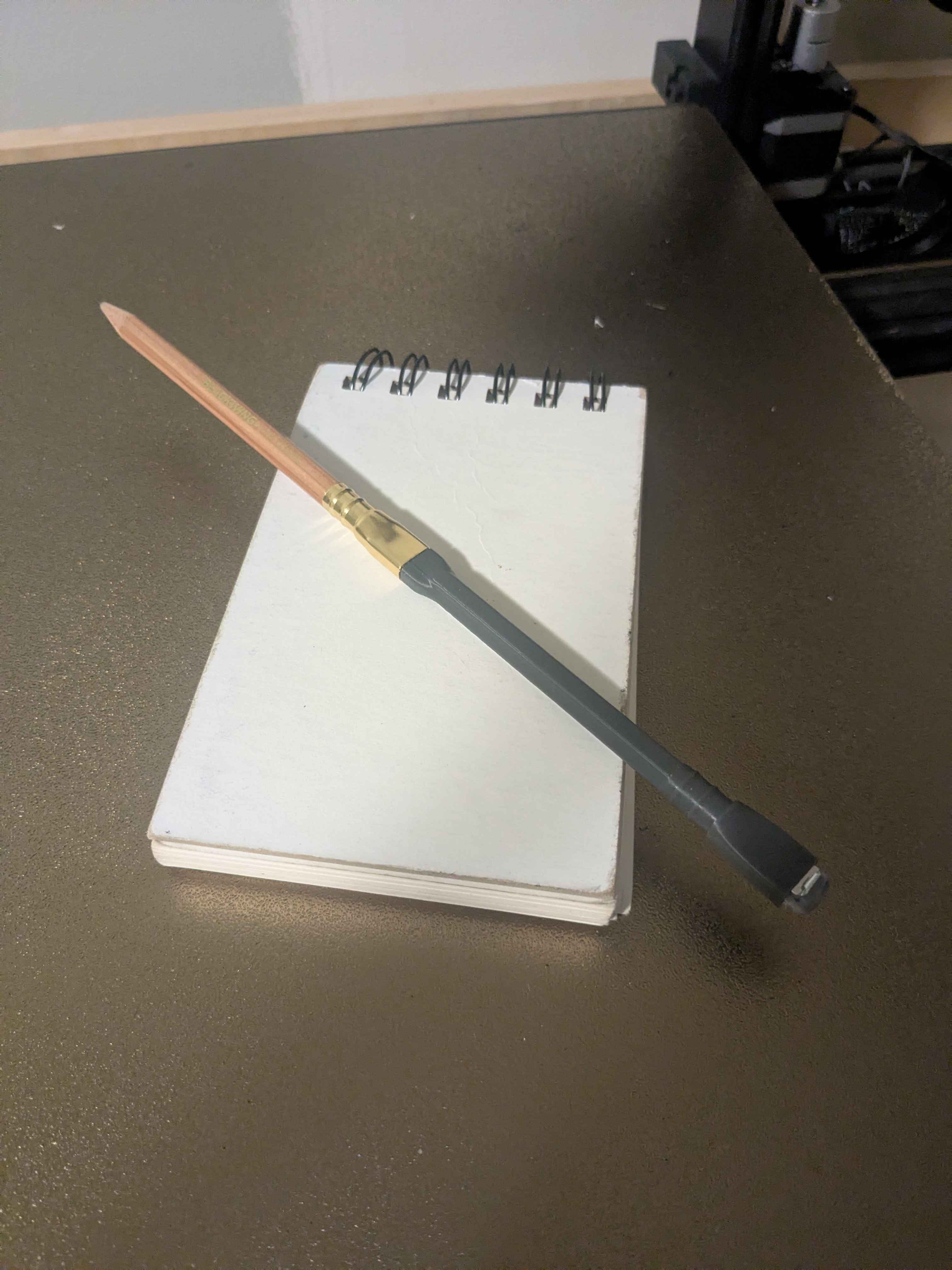 Miniatura 2 do modelo 3D Blackwing Pencil Extender