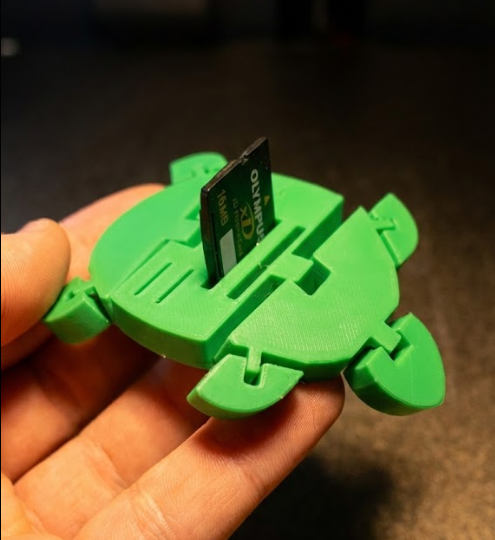 Flexi turtle holder