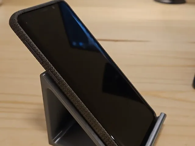 Phone stand