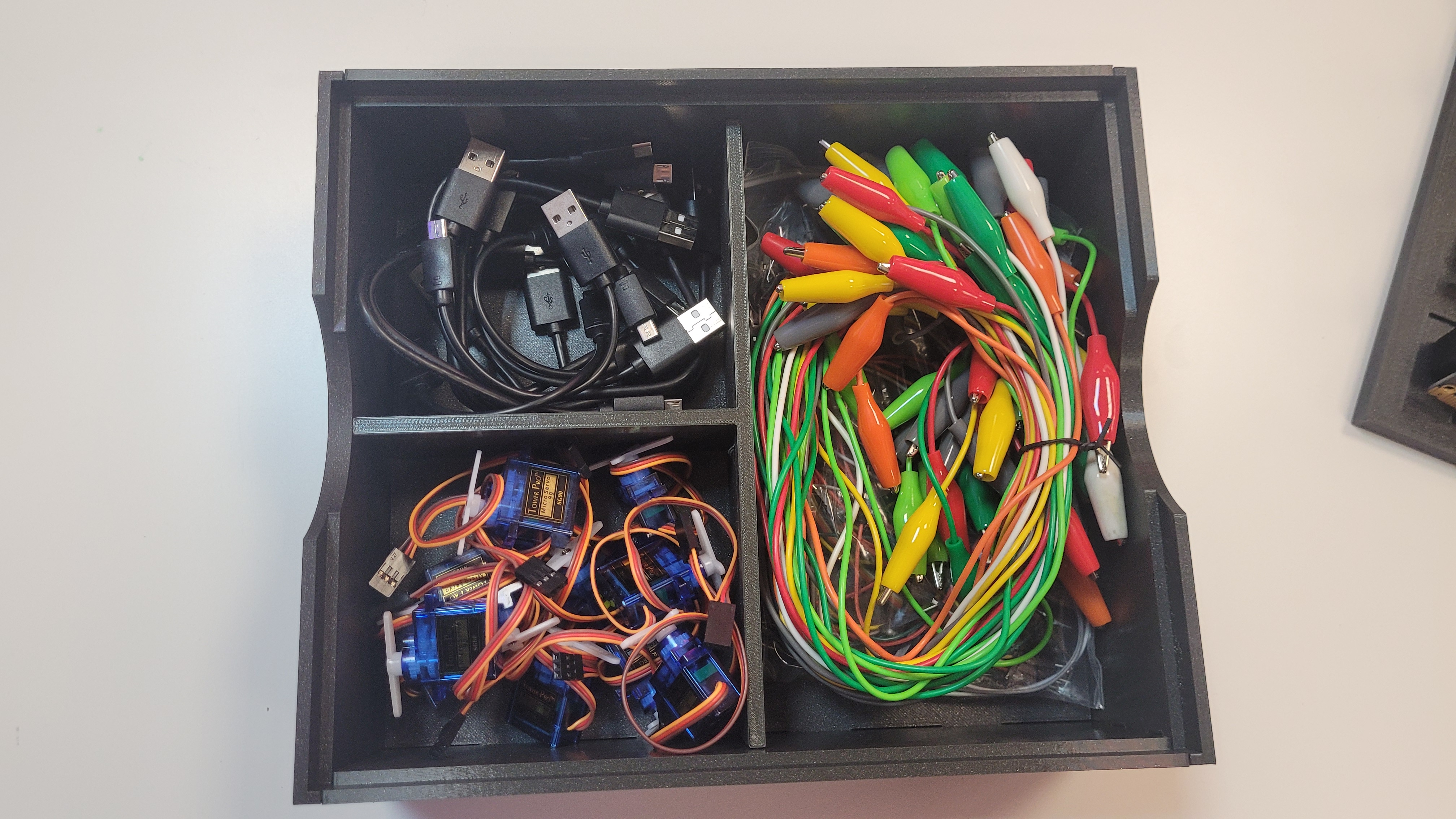 Miniatura 4 do modelo 3D Micro:bit Storage & Display Box