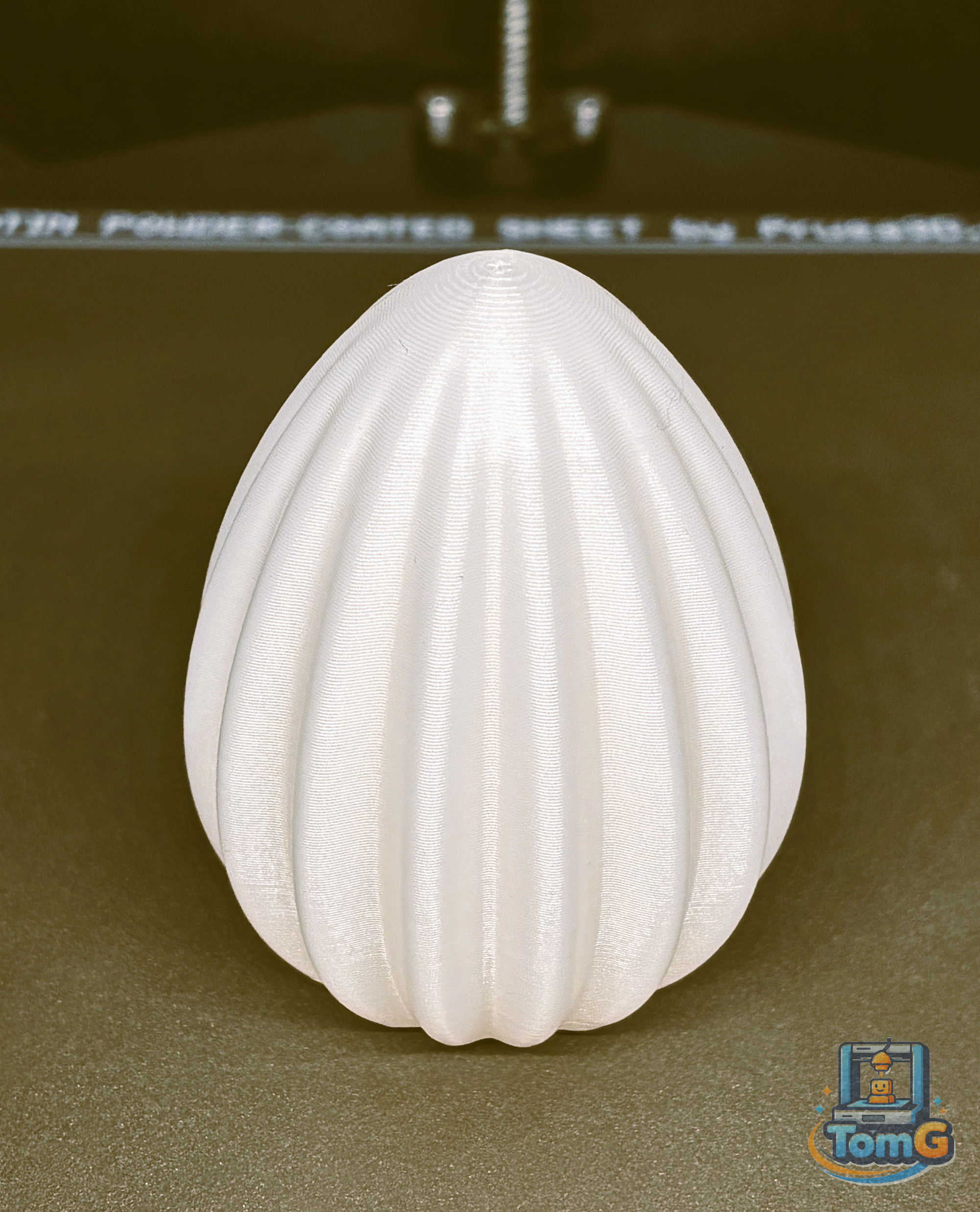 Miniatura 4 do modelo 3D Decorative Ribbed Easter Egg - (Osterei)