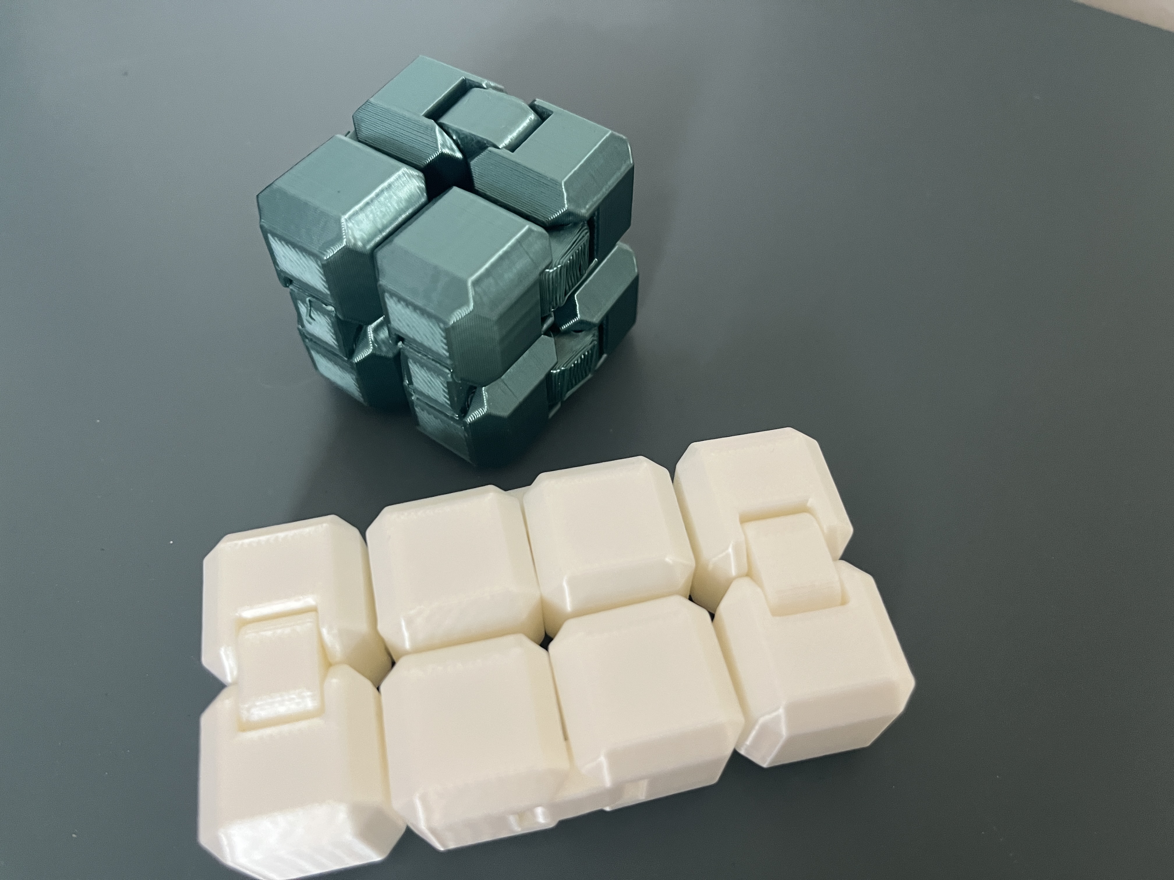 Miniatura 2 do modelo 3D Infinity cube