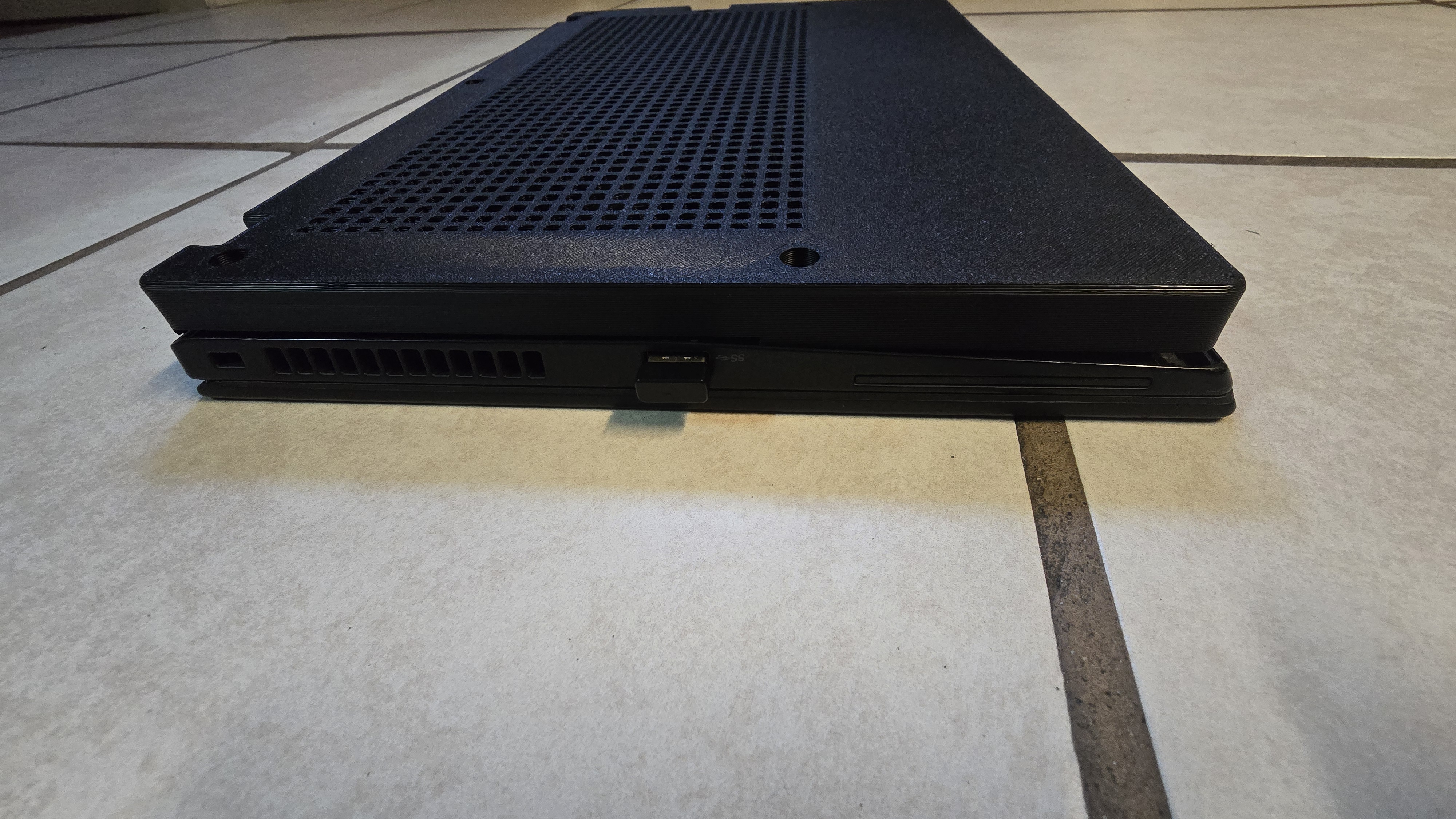 Thinkpad T480s bottom case — thumbnail 2