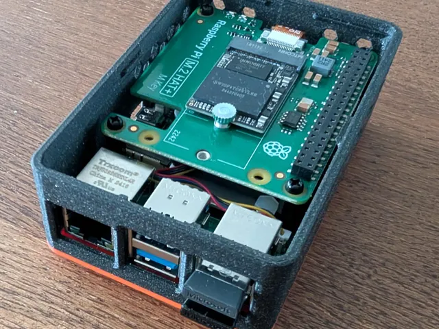 Raspberry Pi 5 case plus M.2 HAT+ board