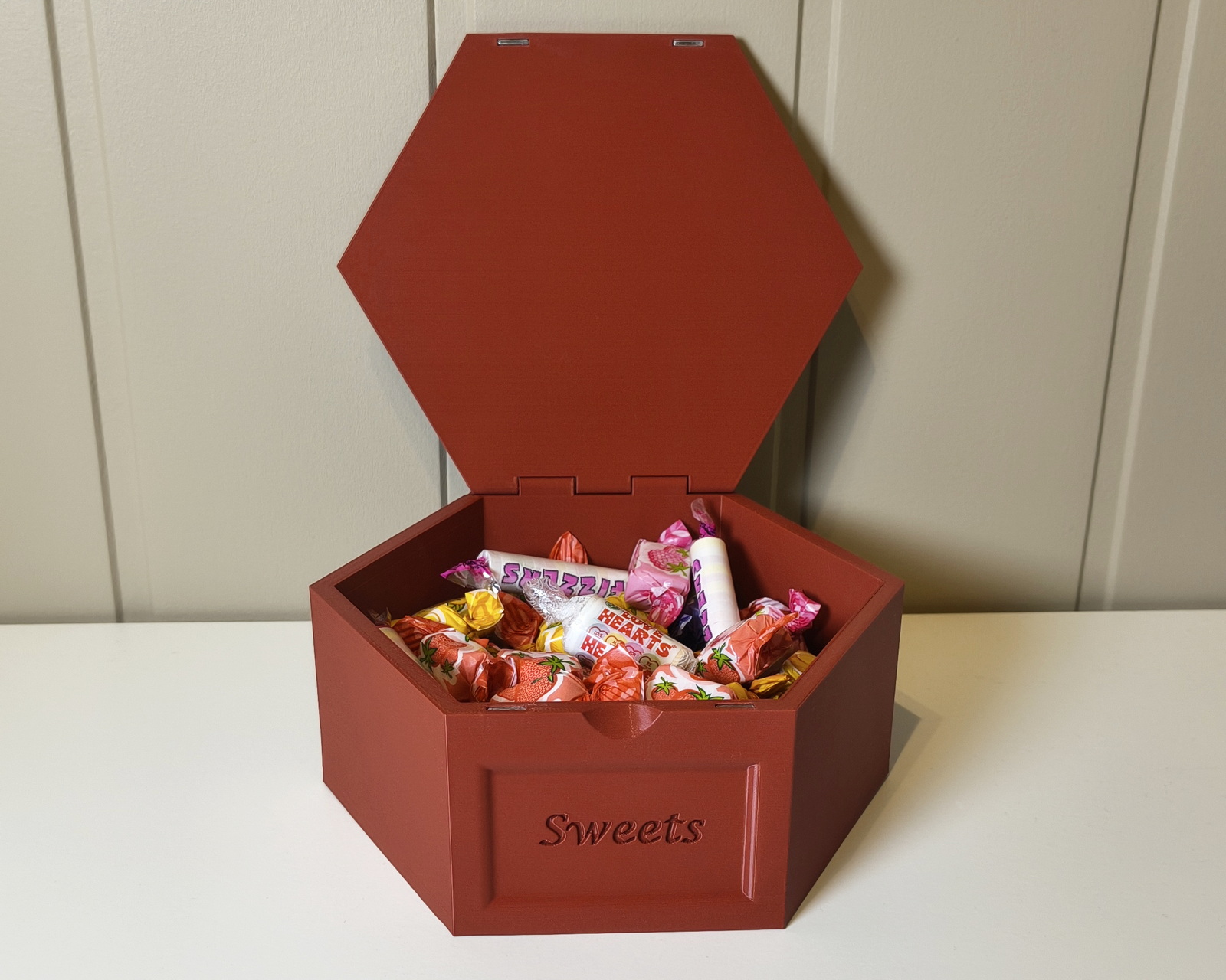 Hexagonal Valentine Storage Box — thumbnail 3
