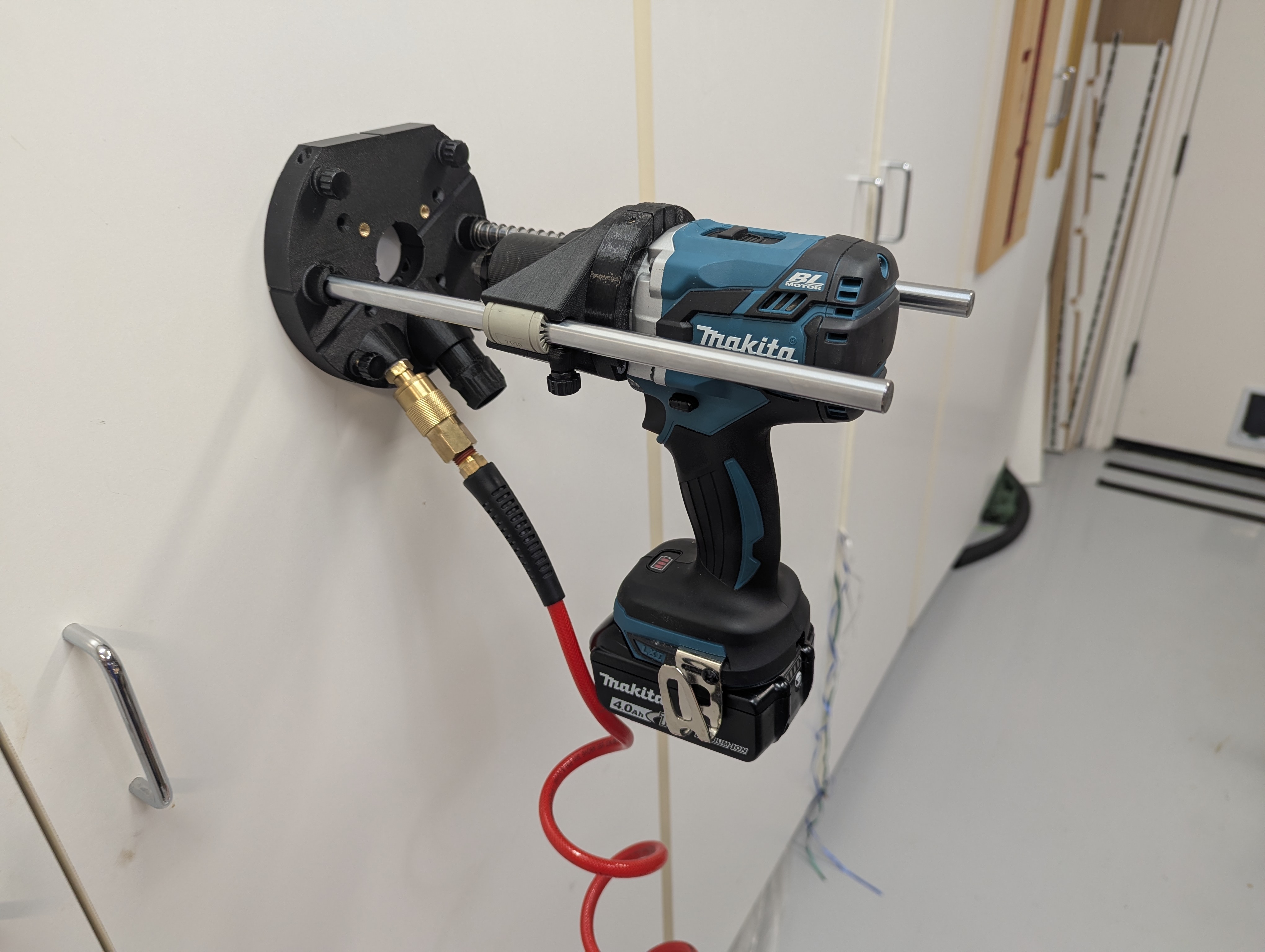 vacuum enabled drill press base for Makita XPH07Z