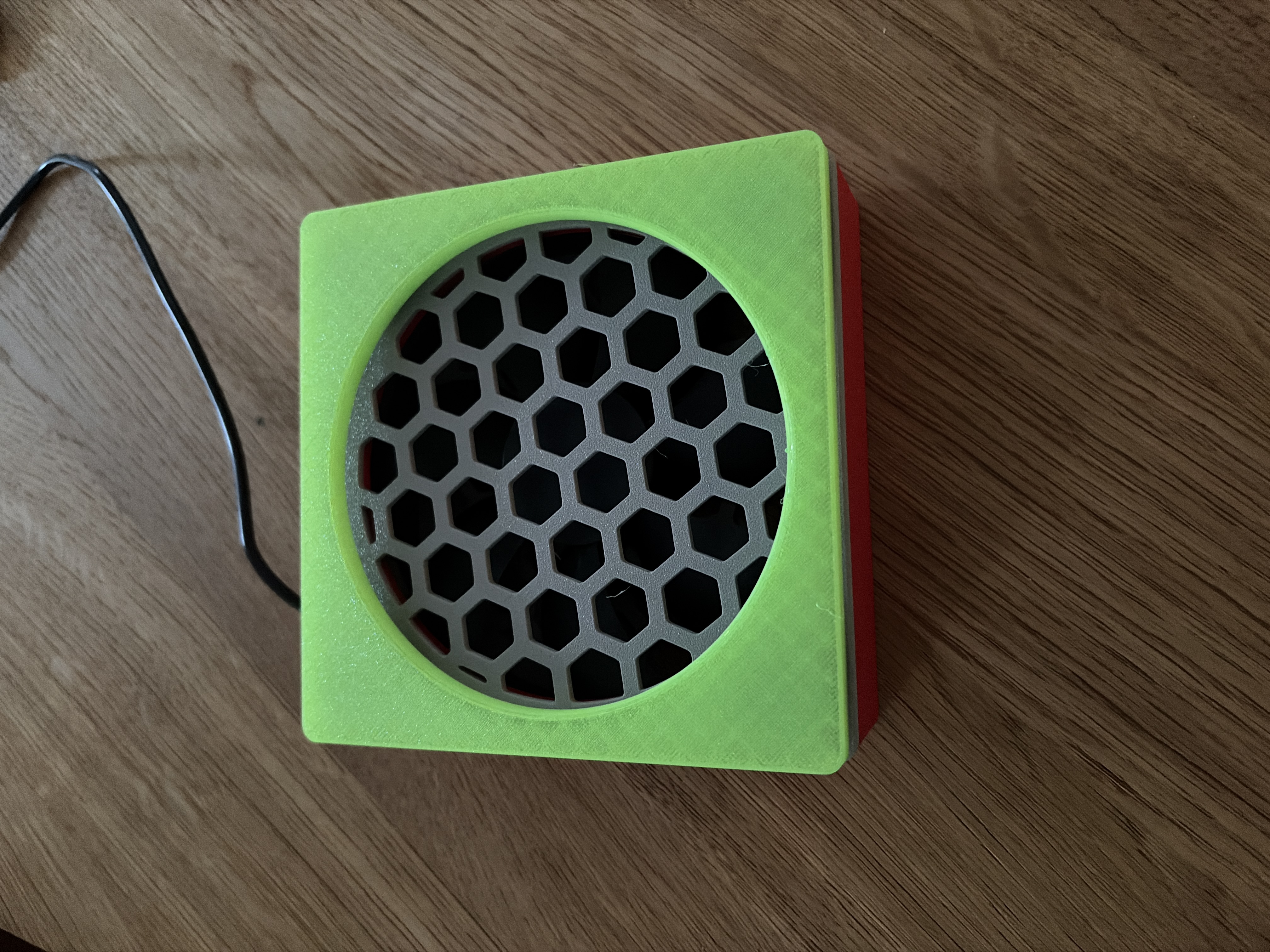 Tent vent with magnetic mount