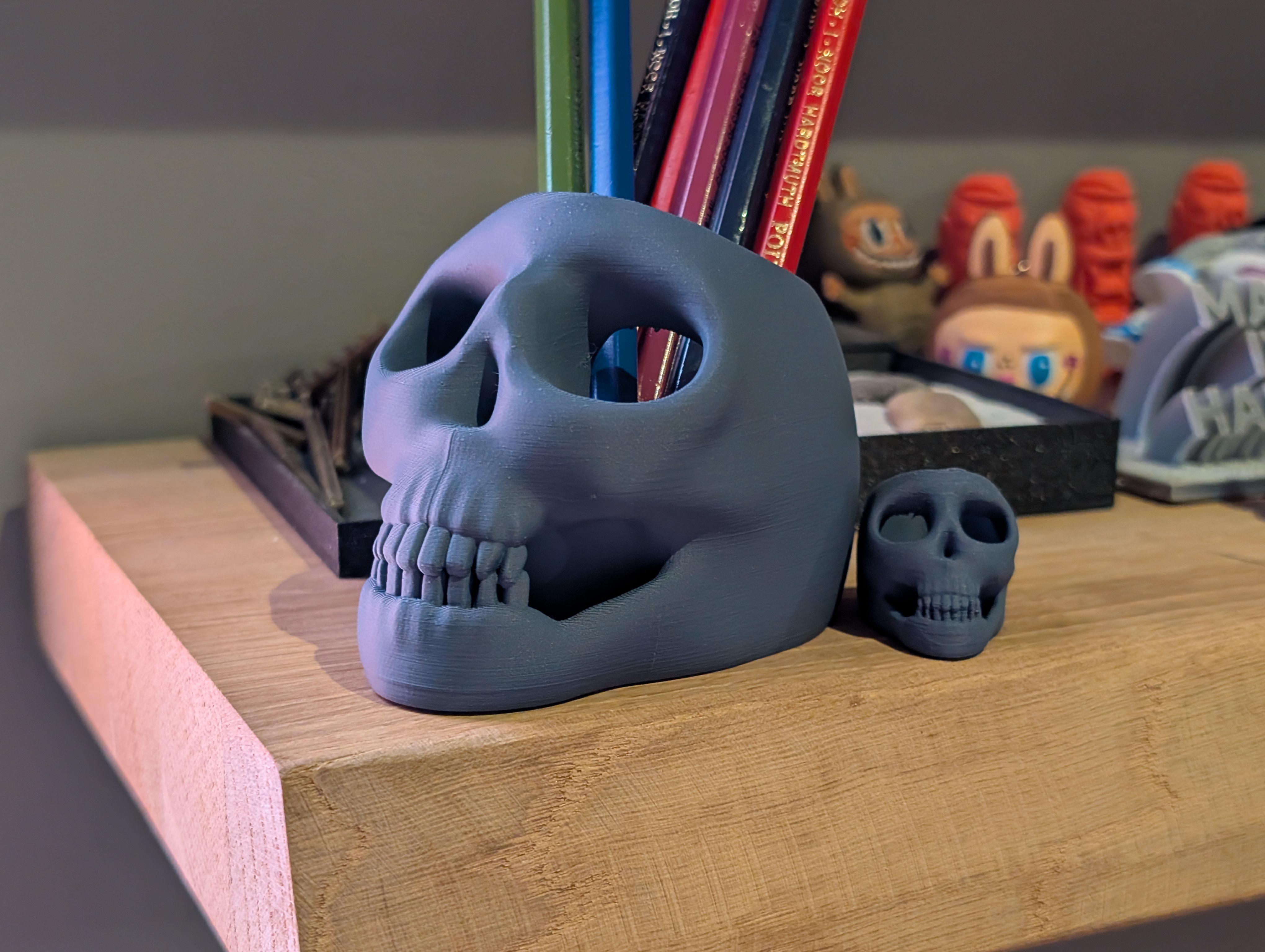Skull Pen Holder 3D model by Heidi Makes