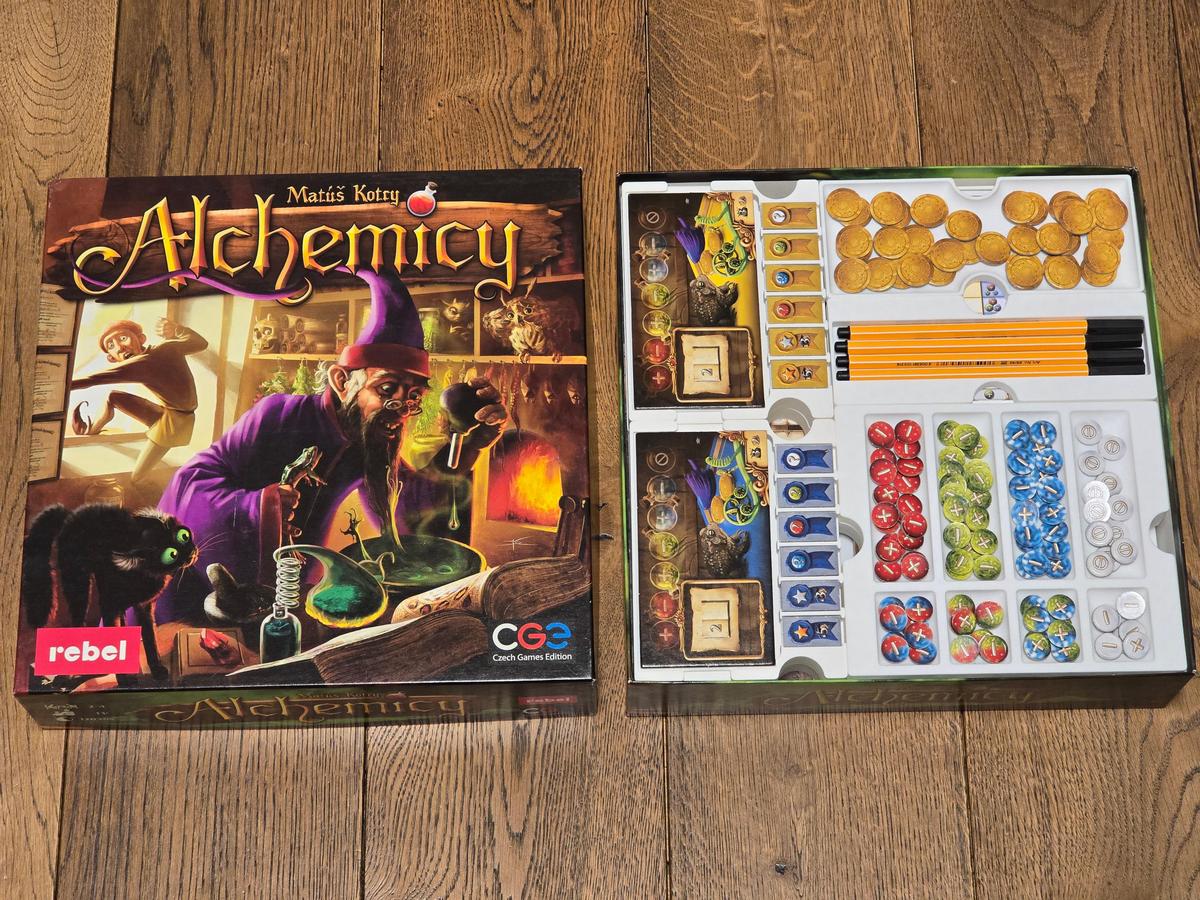 Alchemists with The King's Golem expansion