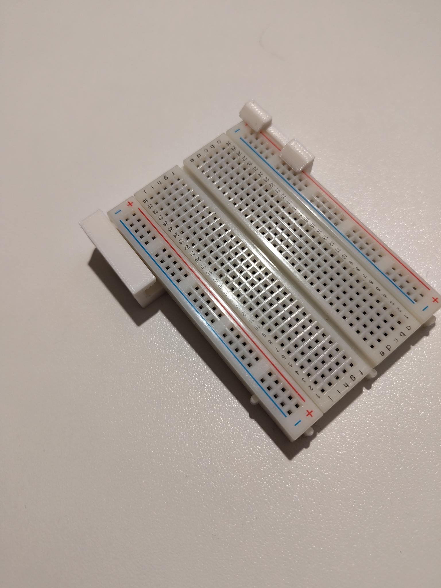 Fischertechnik breadboard holder