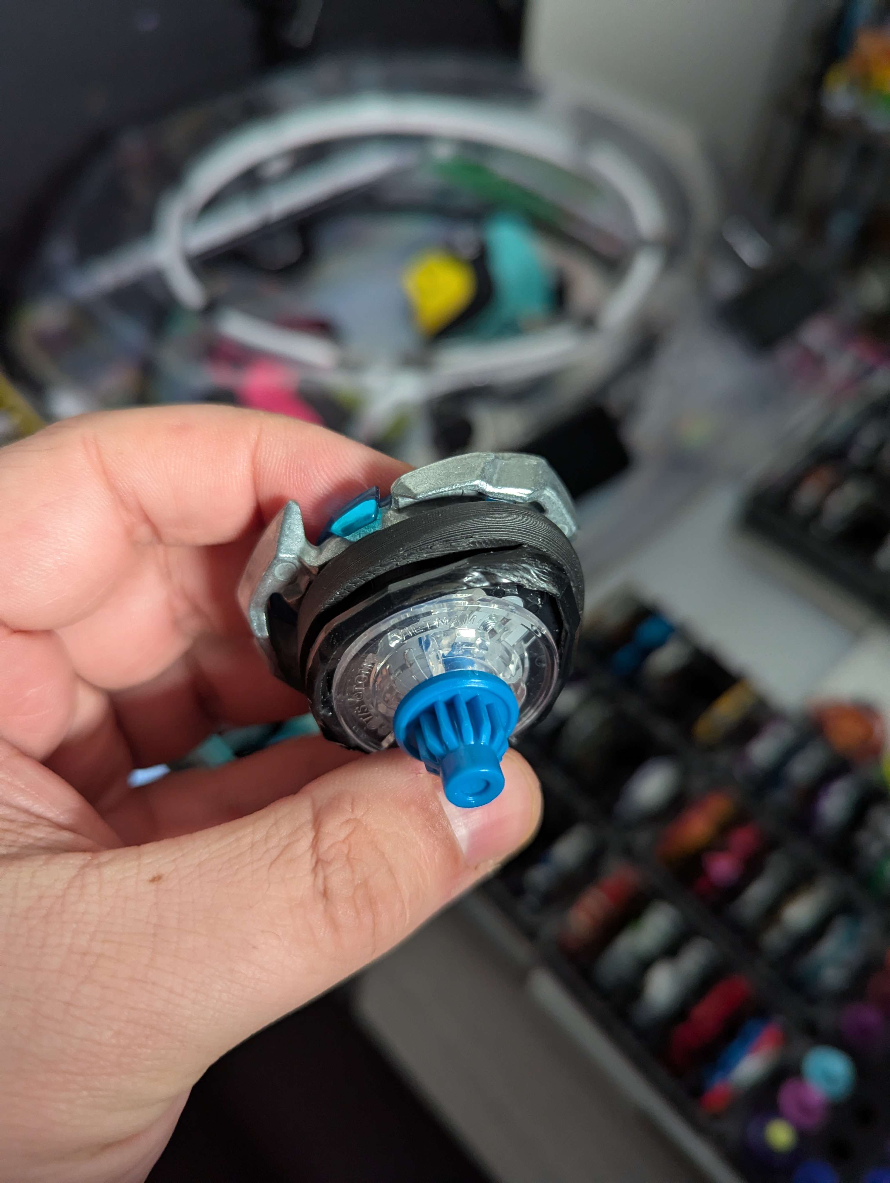 Beyblade CX Assist Blade – Peak