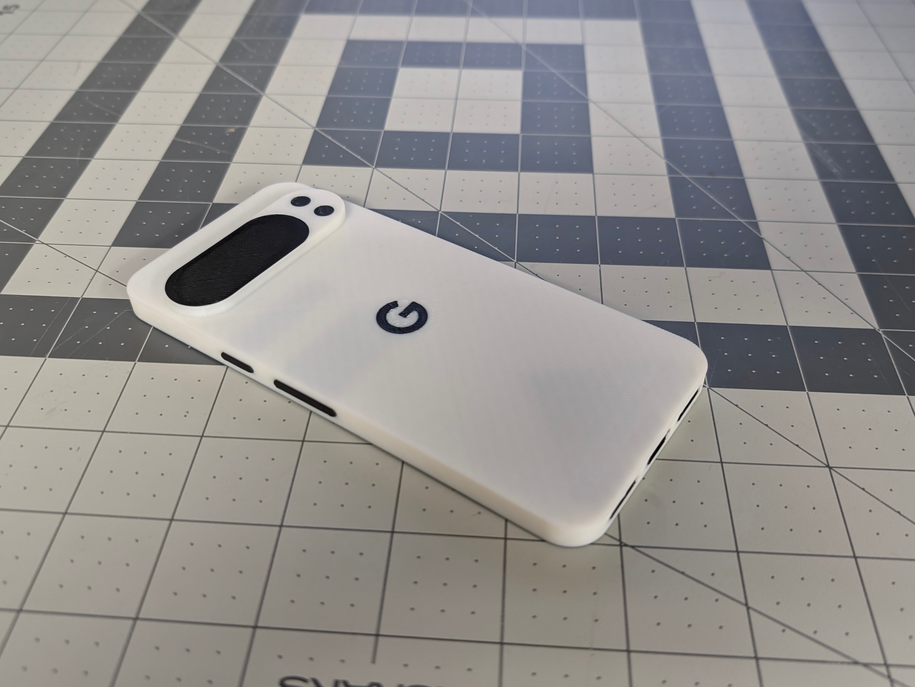 Google Pixel 10 Pro Model — thumbnail 3