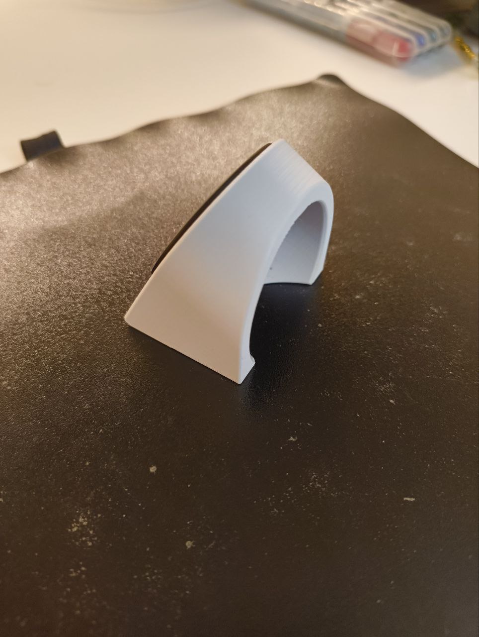 Miniatura 3 do modelo 3D Simple hygrometer holder