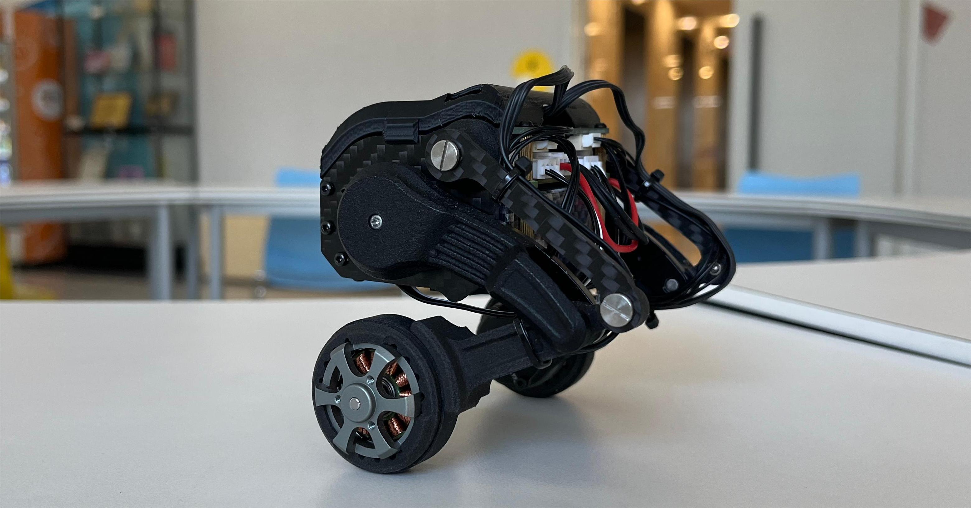 Miniatura 3 do modelo 3D Wheeliebot - w/ Code