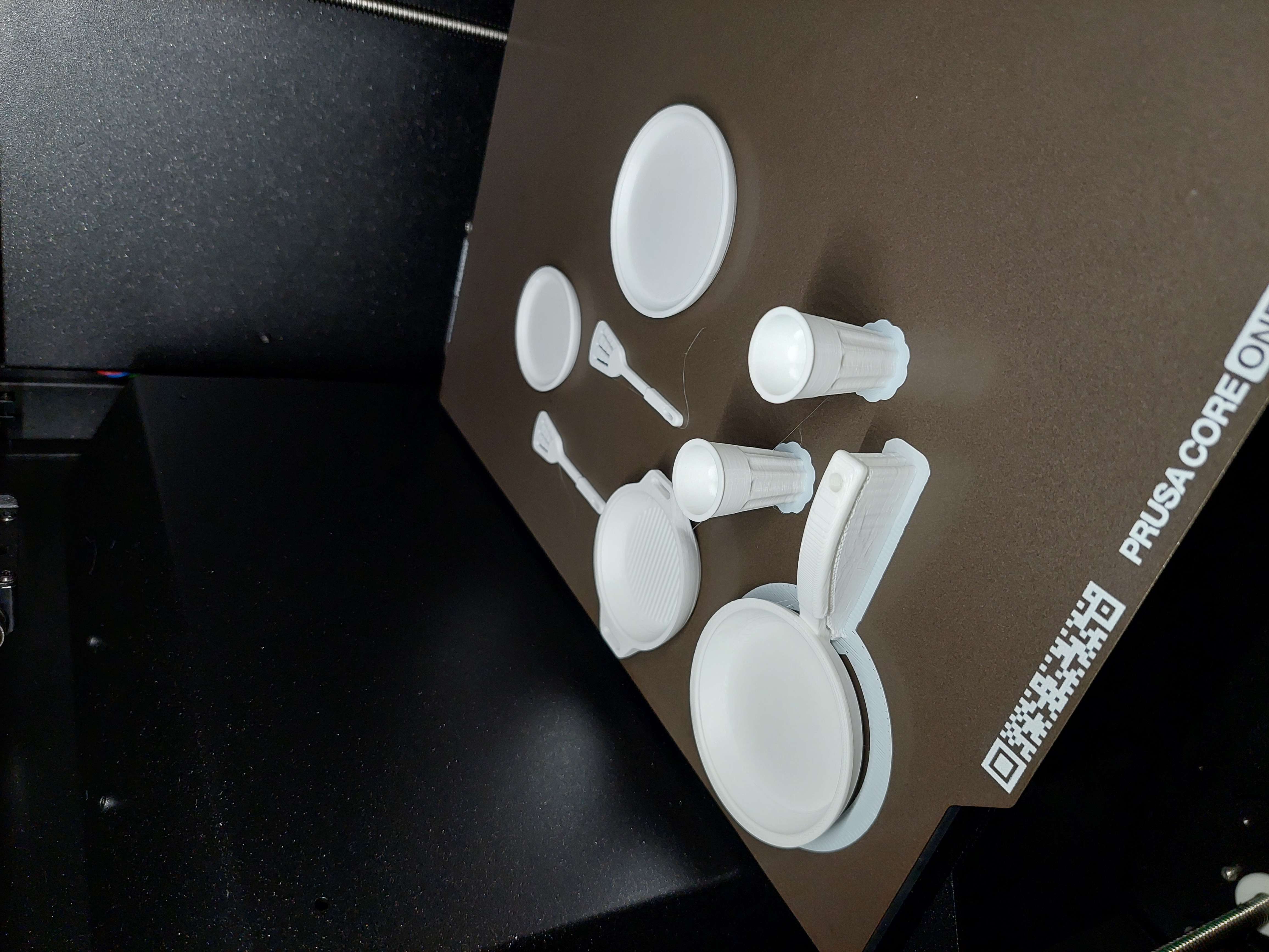 Miniatura 7 do modelo 3D Dish Pile