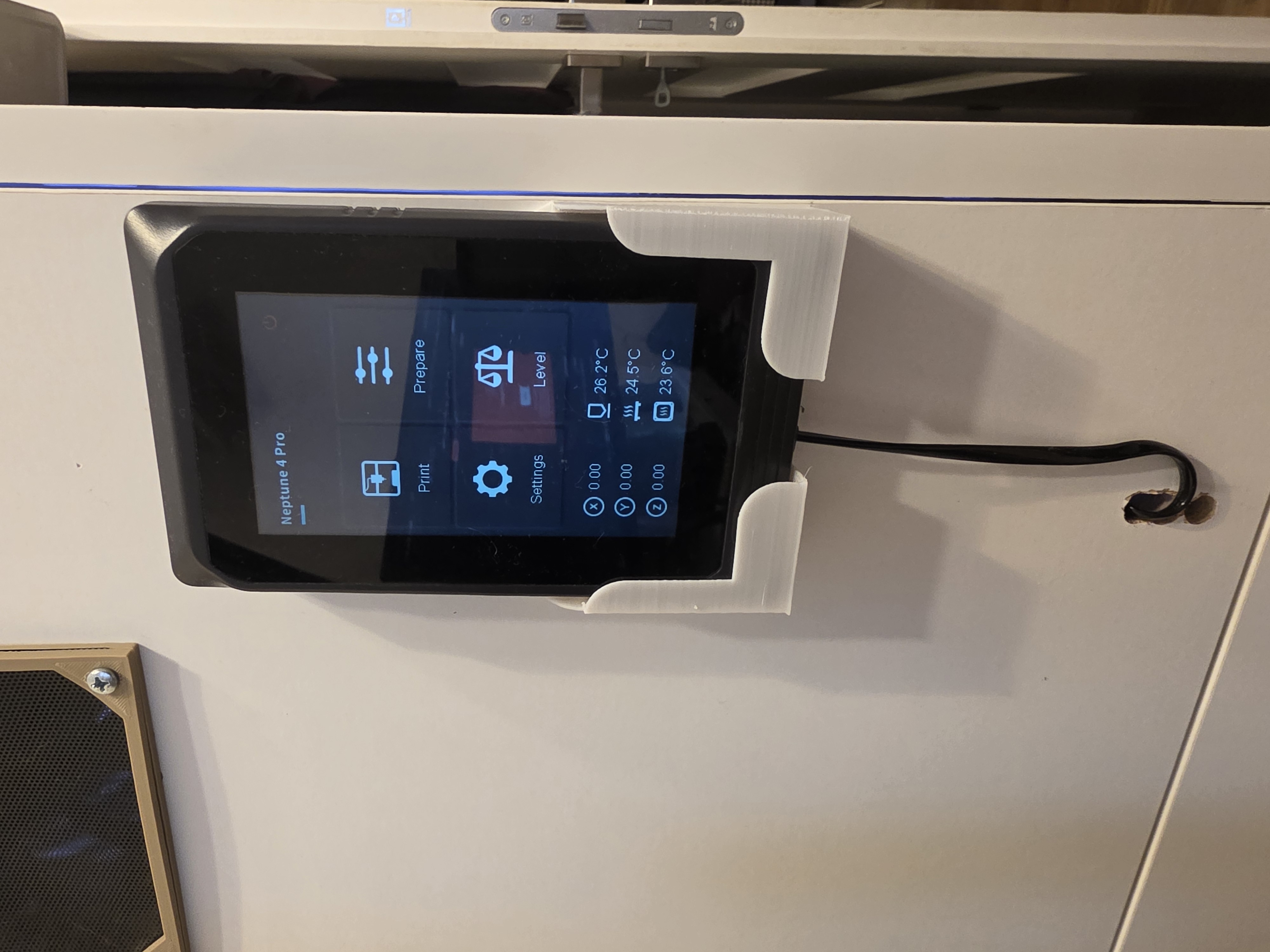 Wall / Cabinet Screen Holder - Elegoo Neptune 4 / Pro - V Slot Remix